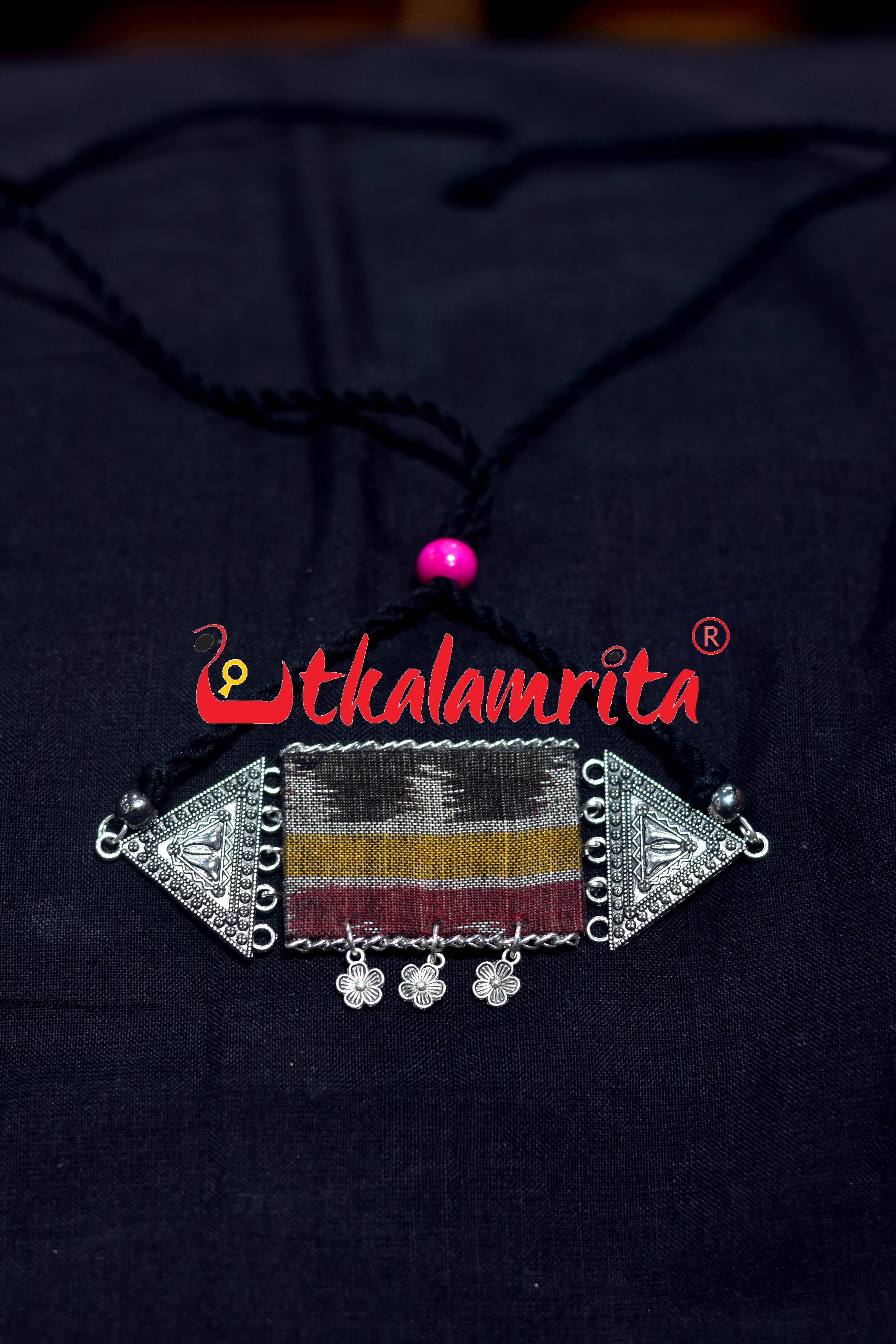 Silver Black Ikat Small Choker Set