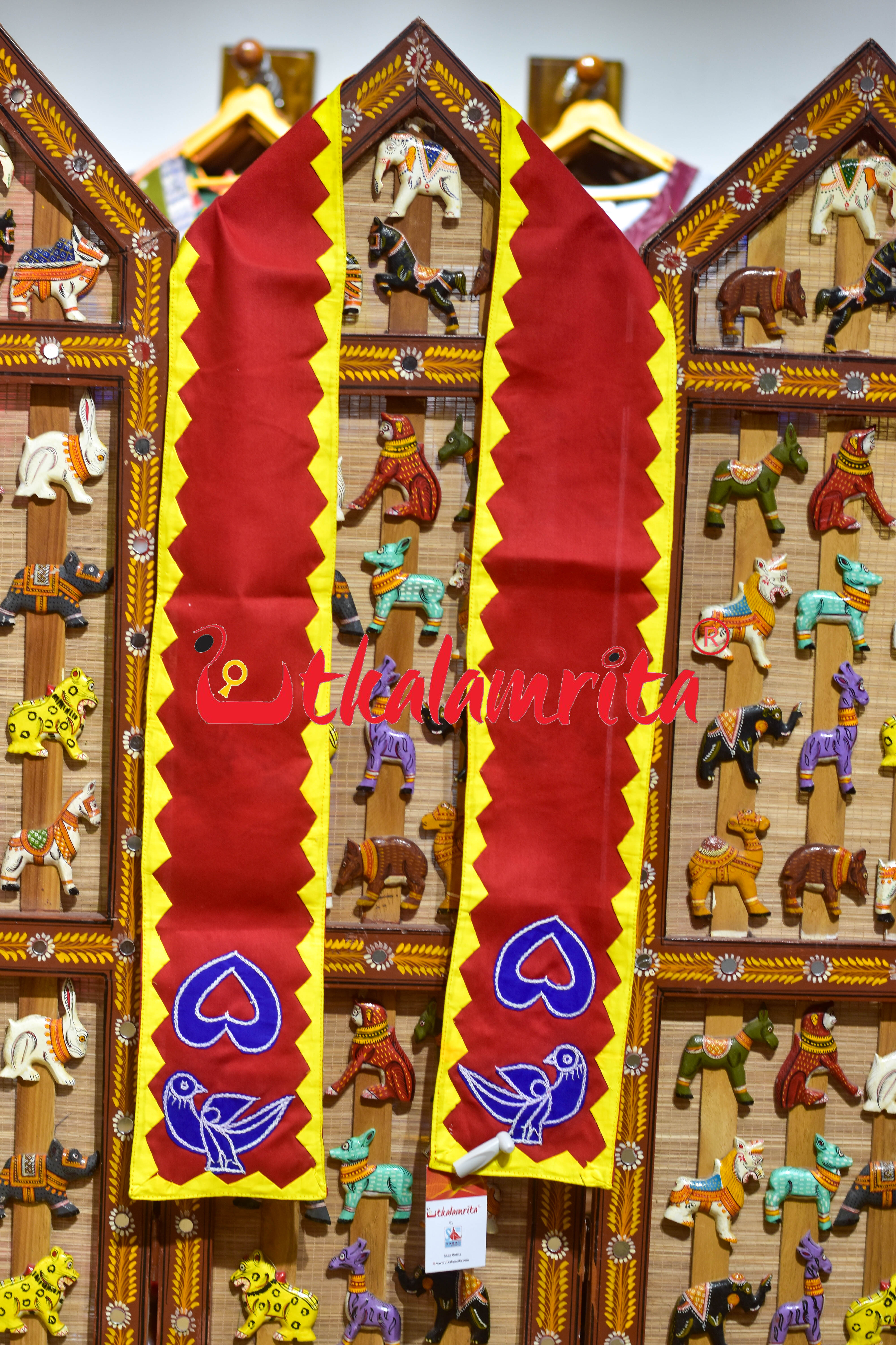 Red Blue Parrot Pipli Applique Uttariya