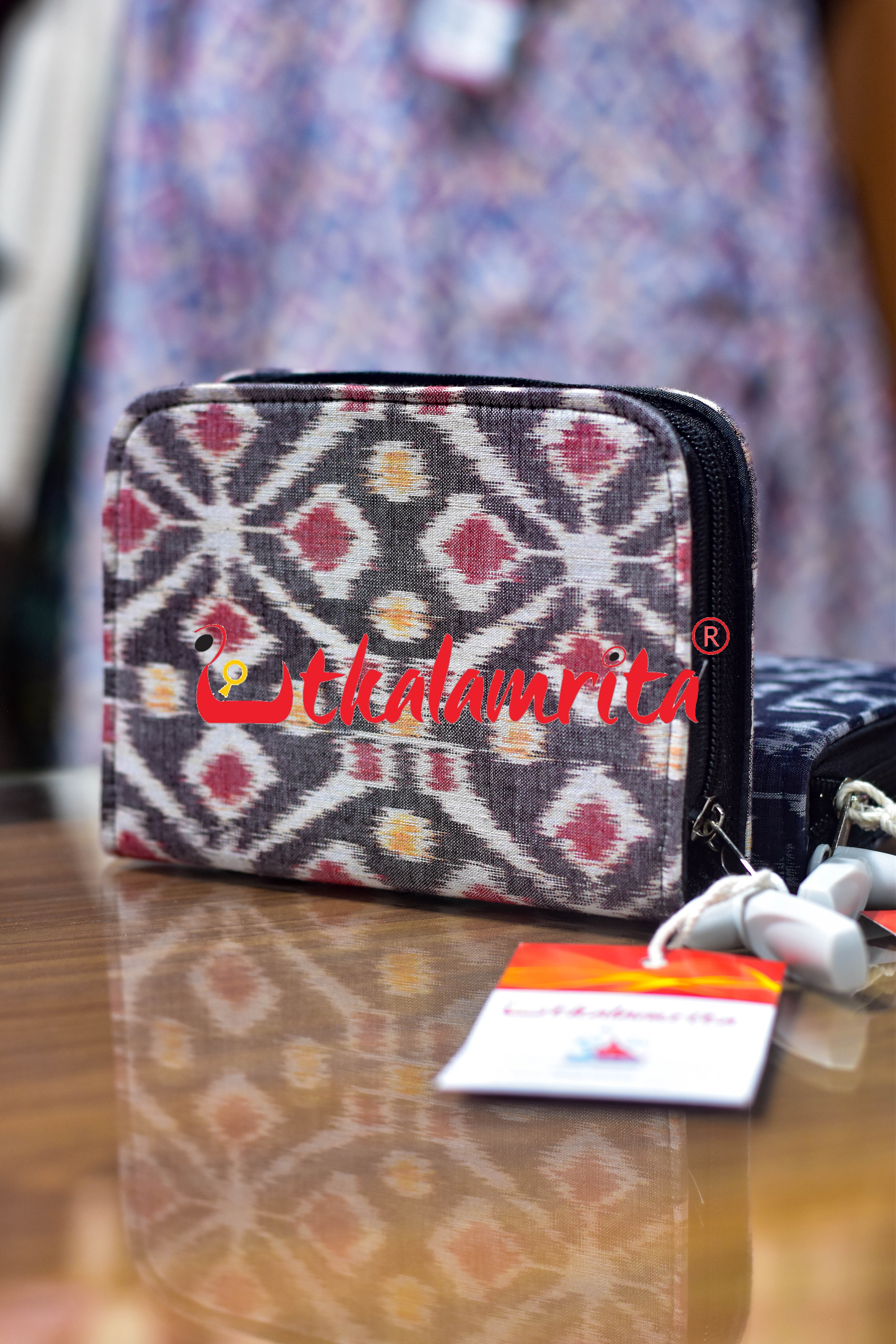 Grey White Star Flower Vanity ATM Case