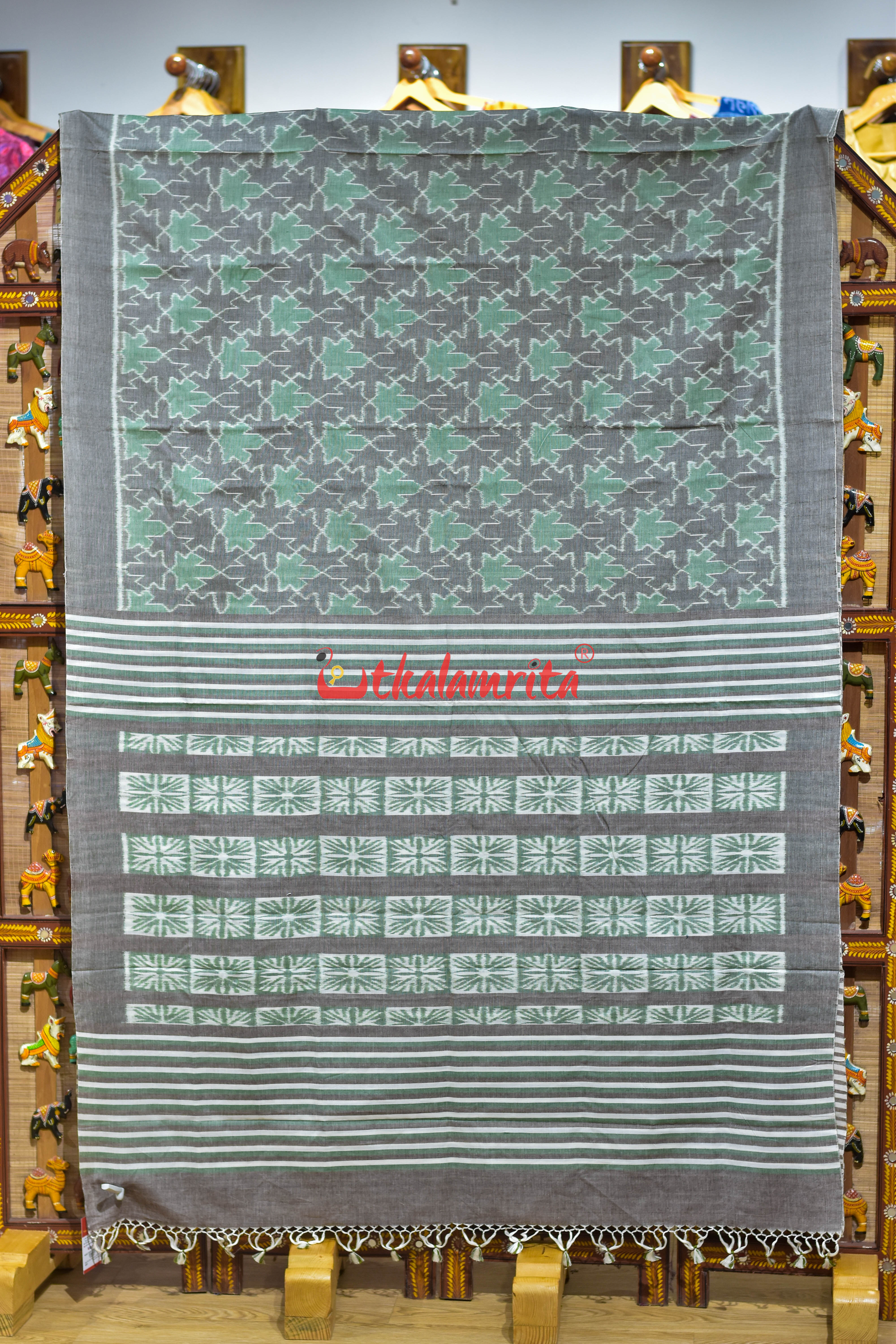 Kalara Patra Grey Green Khandua Cotton Saree