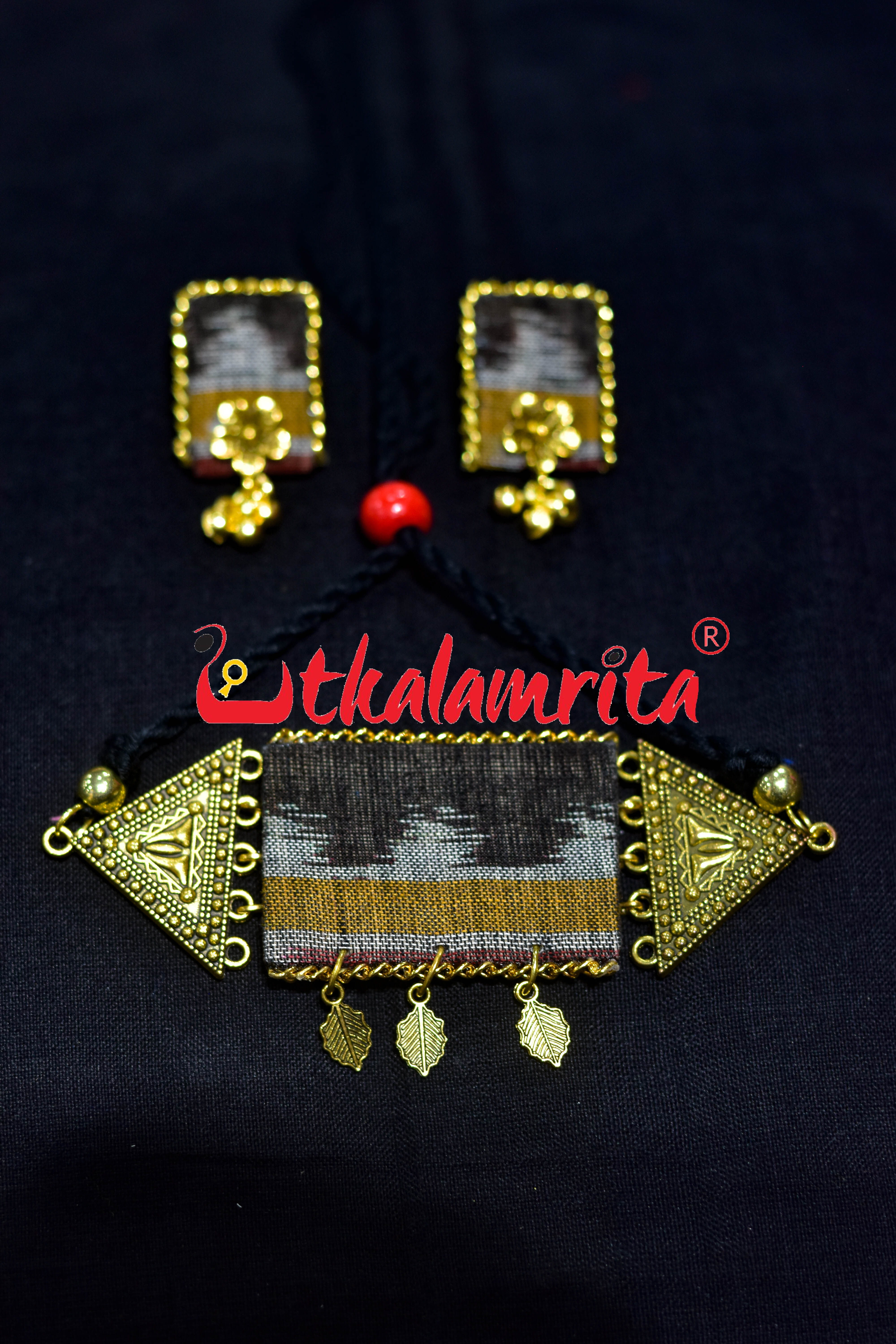 Golden Black Ikat Small Choker Set