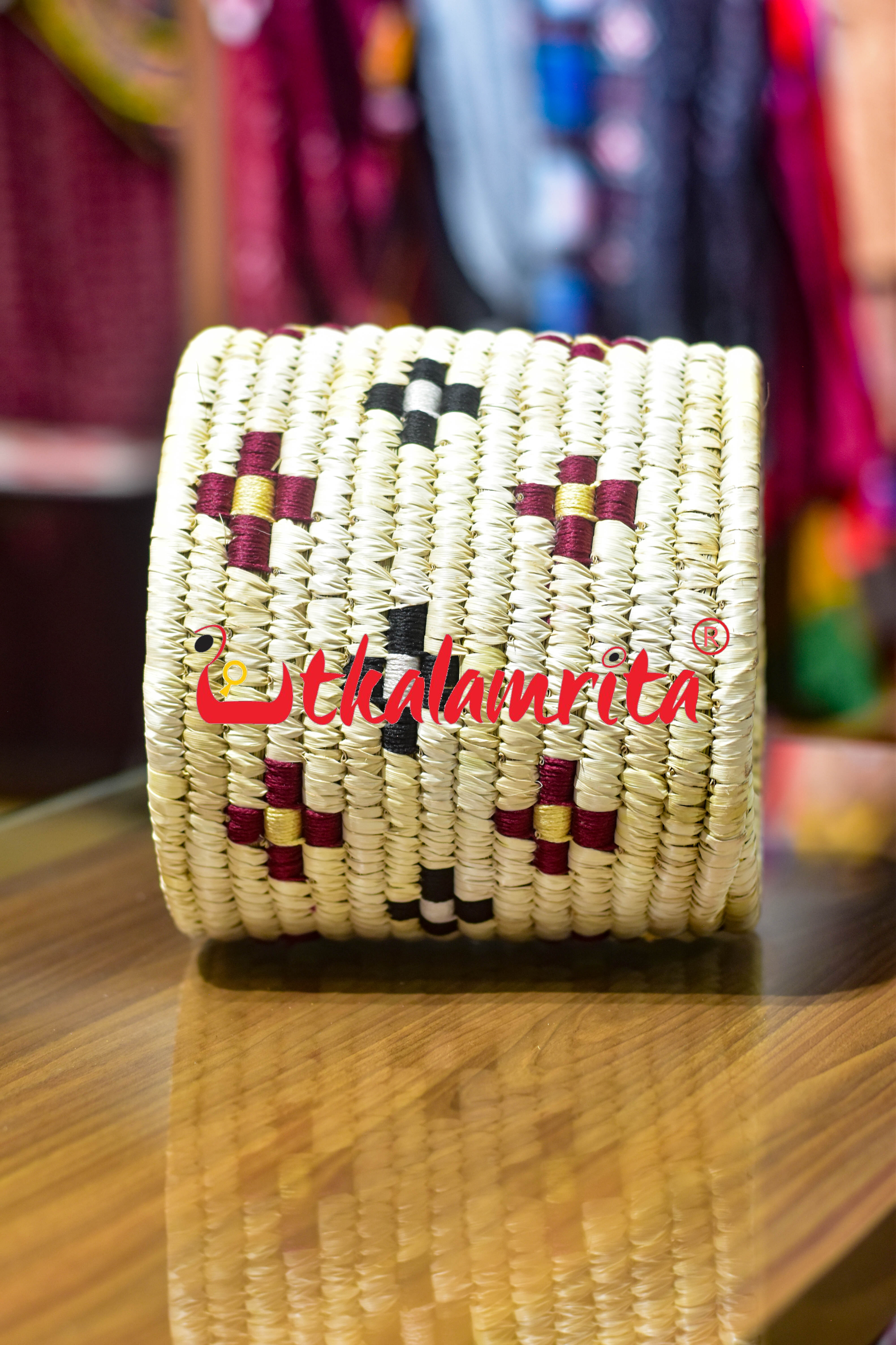 Maroon-Black Pasapali Sabai Grass Planter- Medium