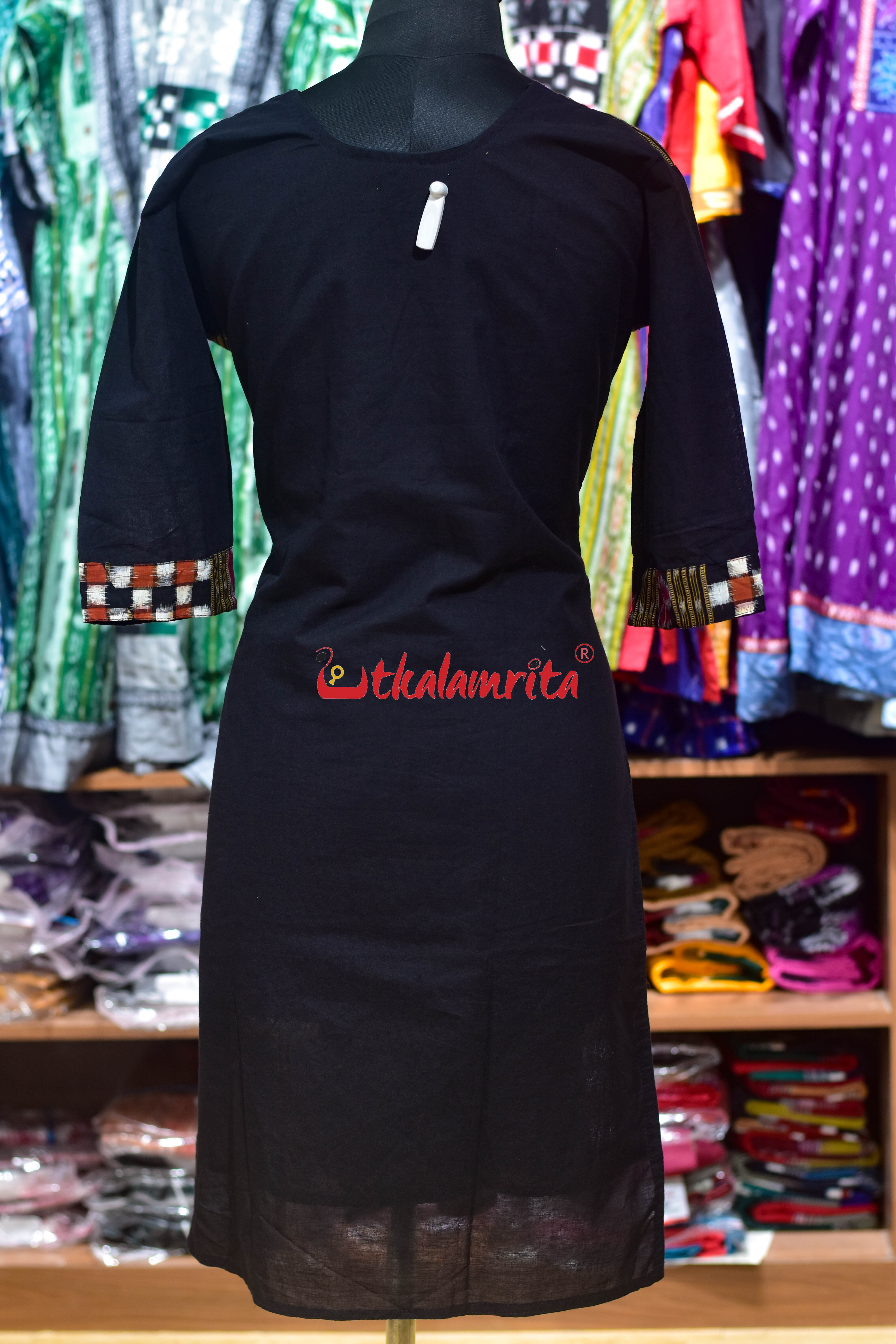 Black Middle Bichitrapuri (Ladies' Kurti)