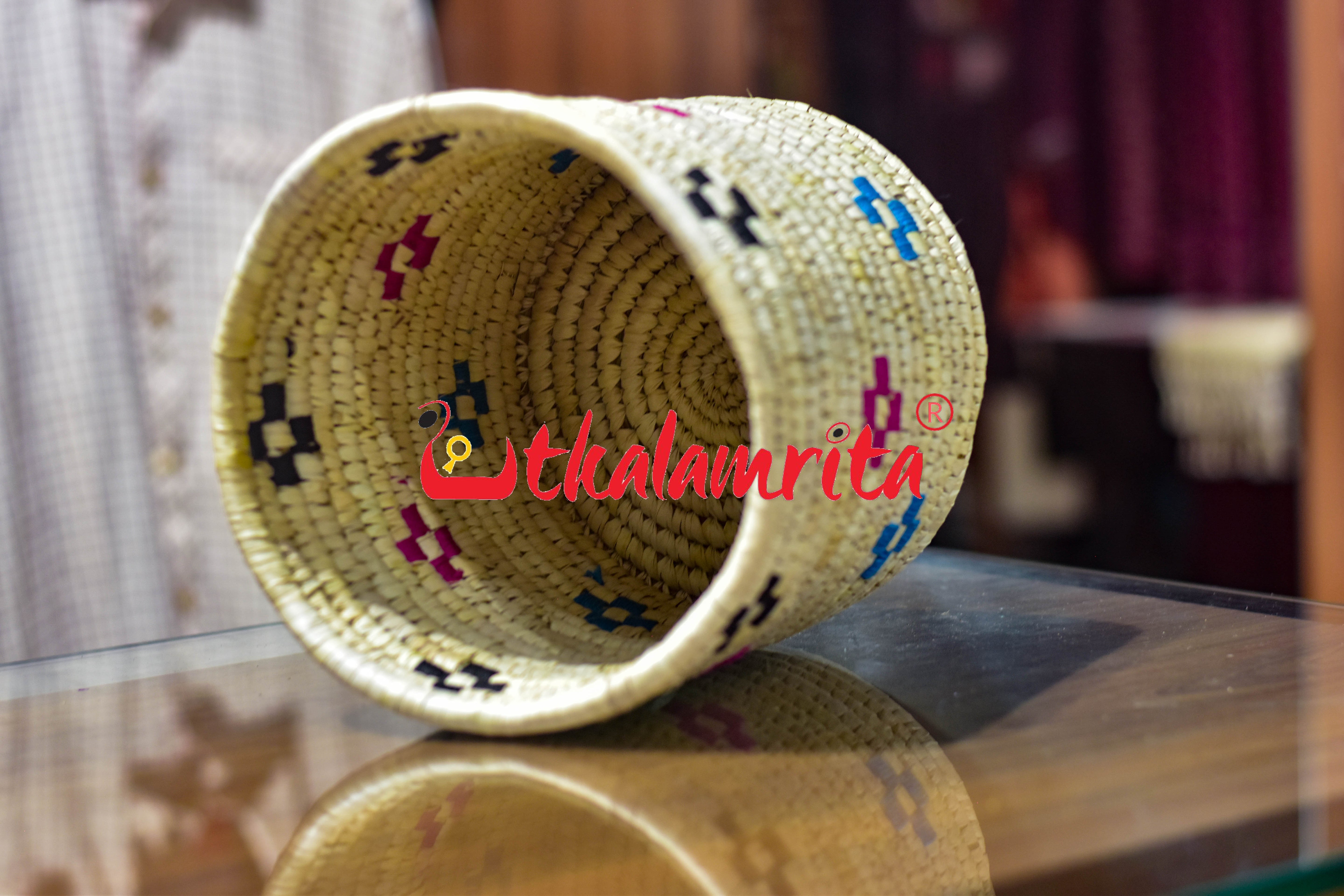 Multicolor Pasapali Sabai Grass Planter- Medium