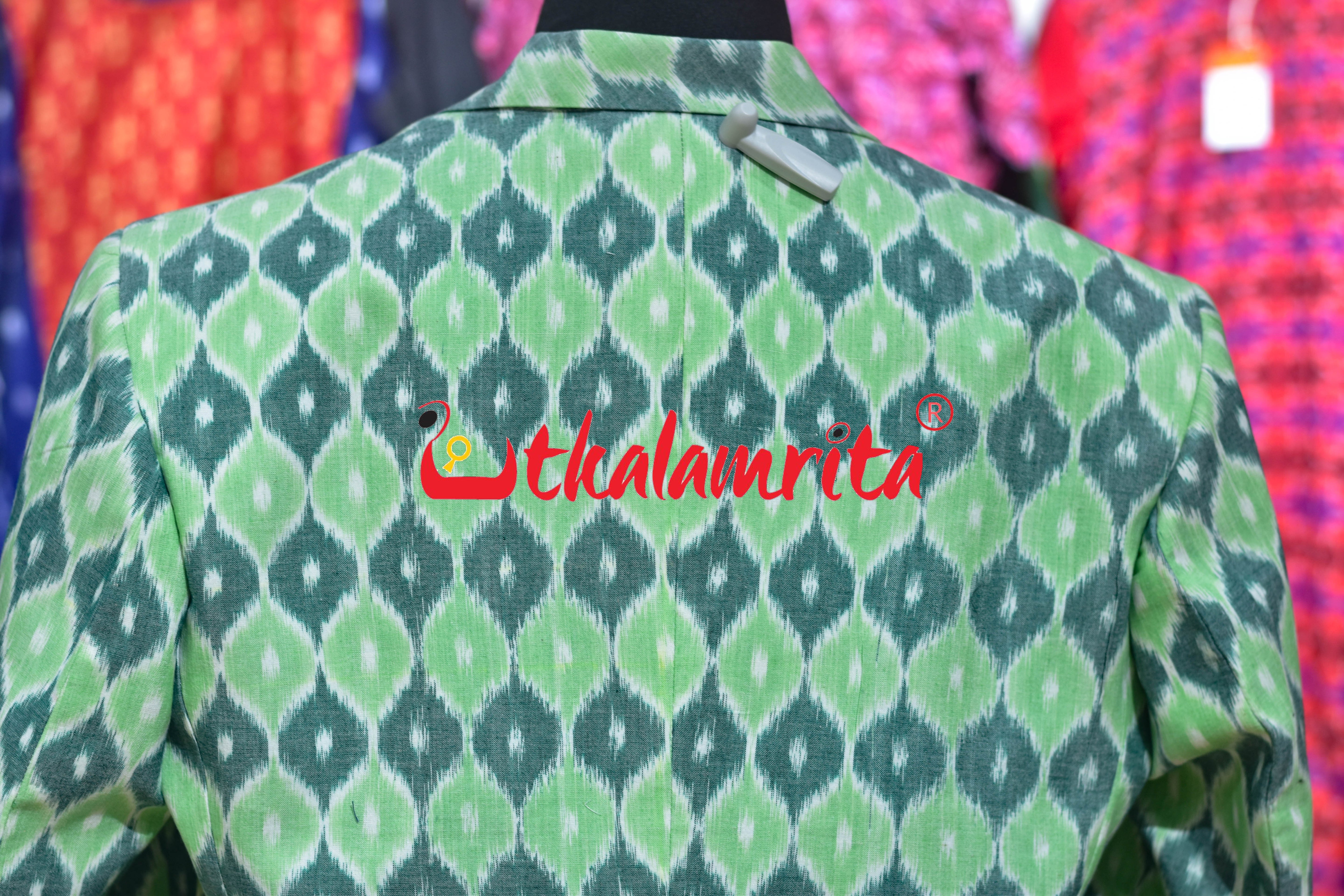 Green 3D Illusions Ikat Cotton (Ladies' Blazer)
