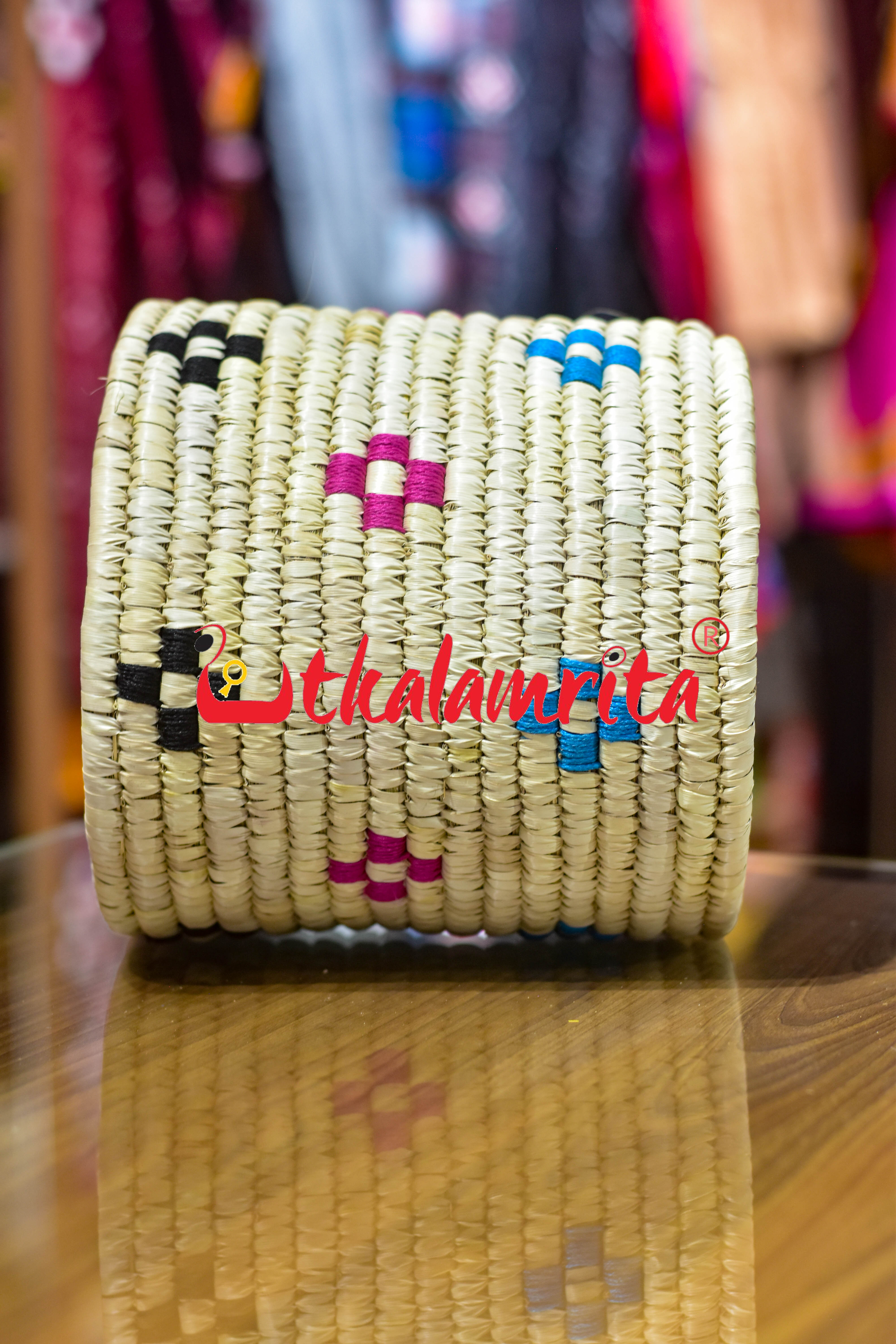 Multicolor Pasapali Sabai Grass Planter- Medium