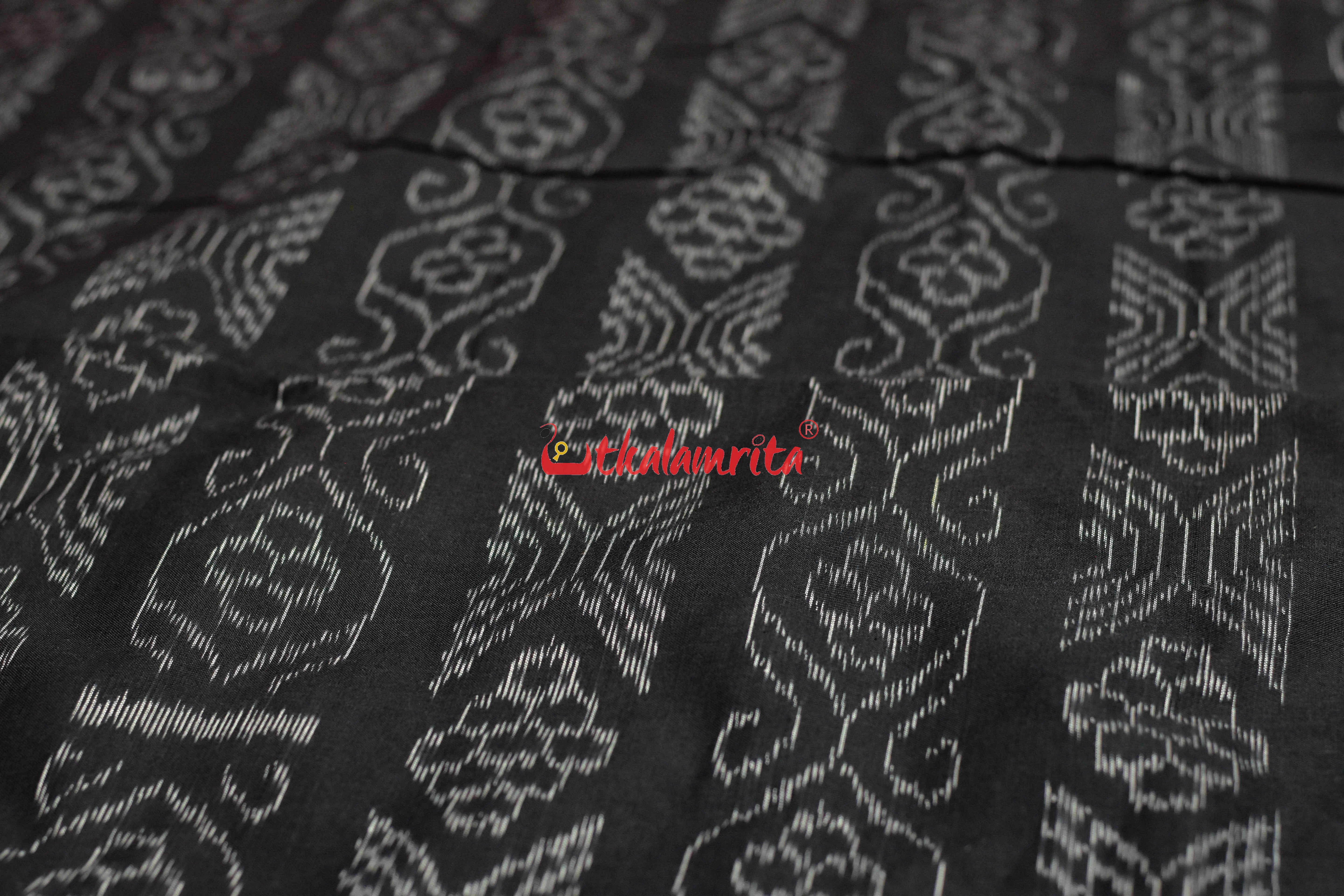 Flower Bandha on Black (Fabric)
