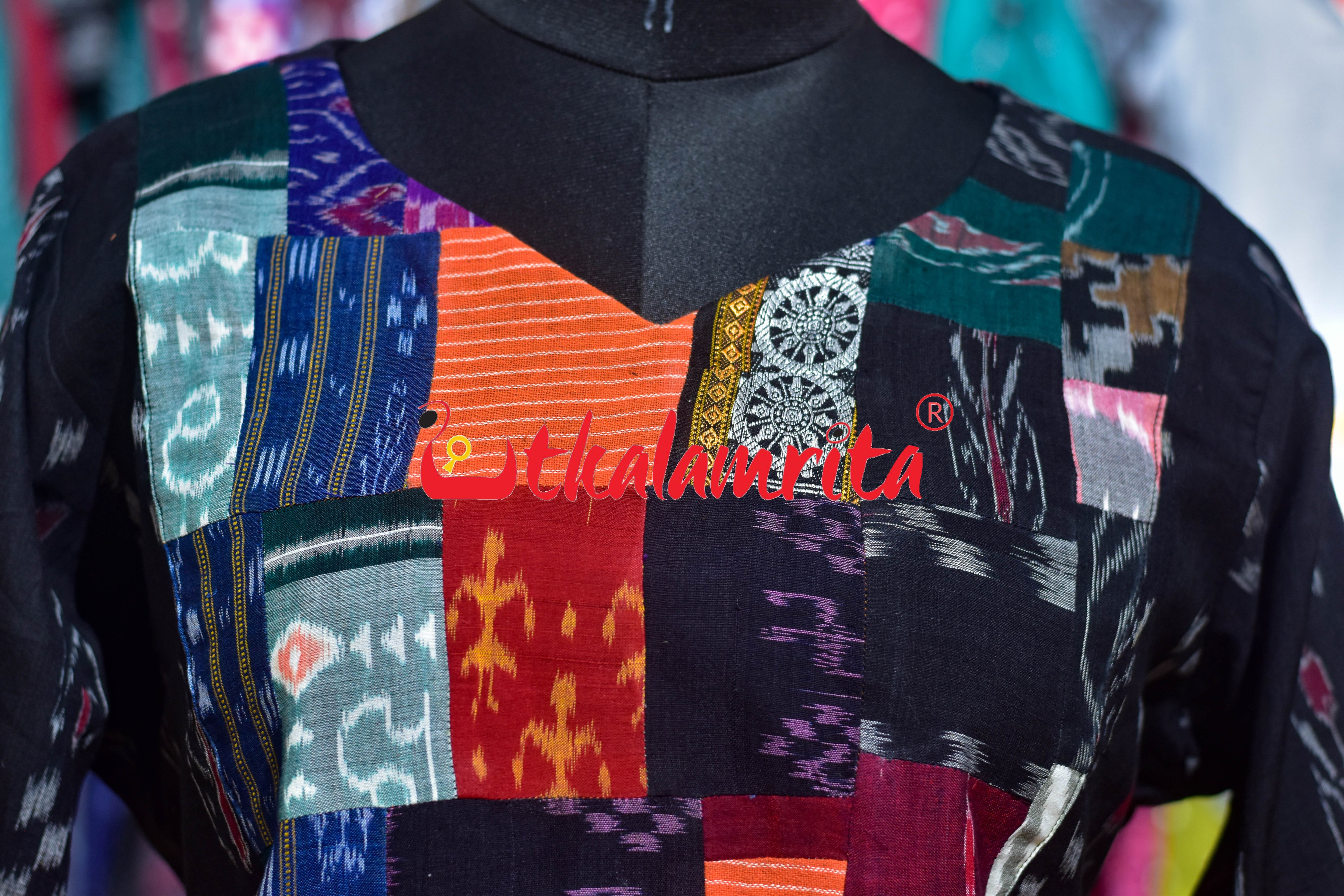 Black Pasapali and Kadha (Ladies' Crop Top)