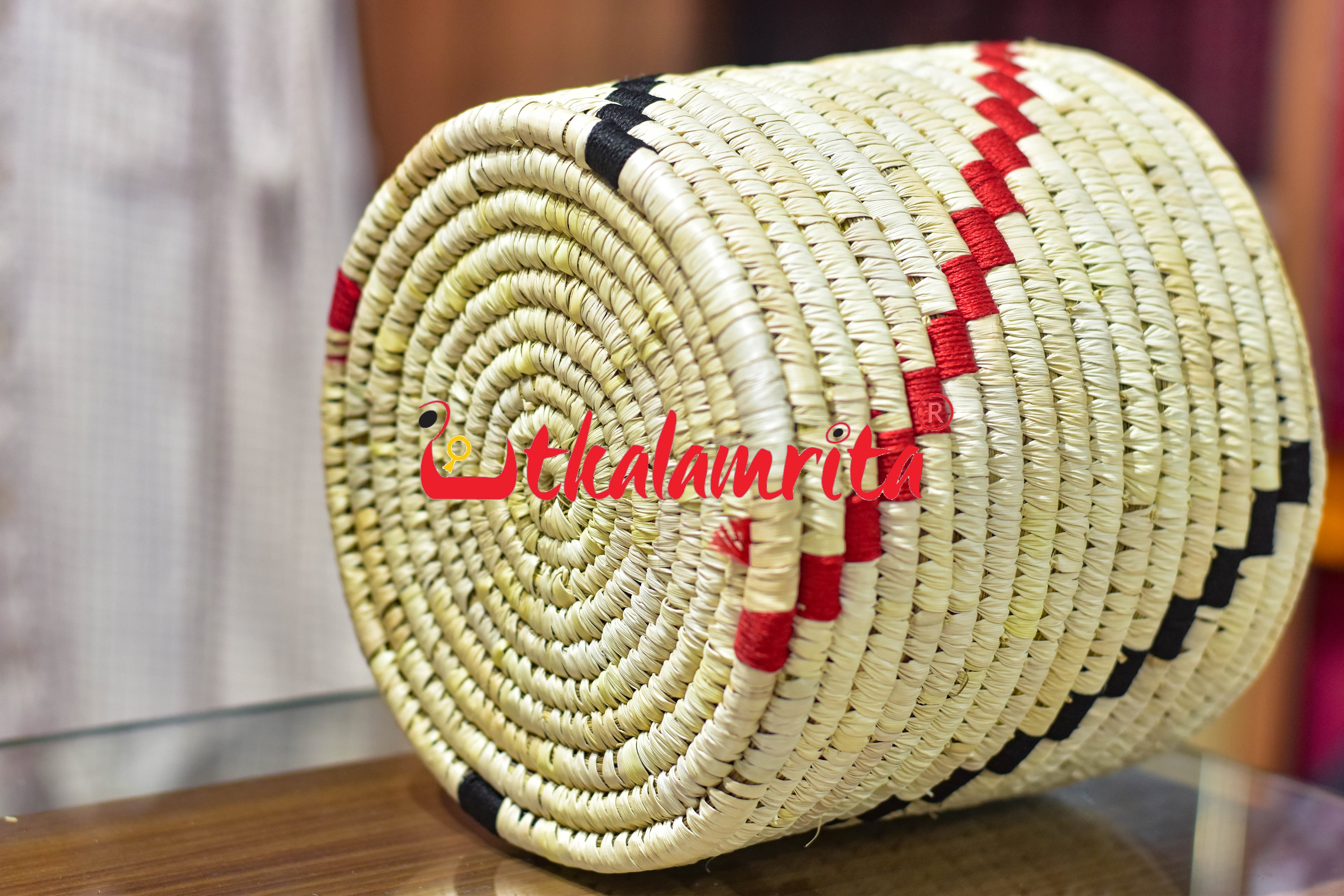 Black-Red Sabai Grass Planter- Medium