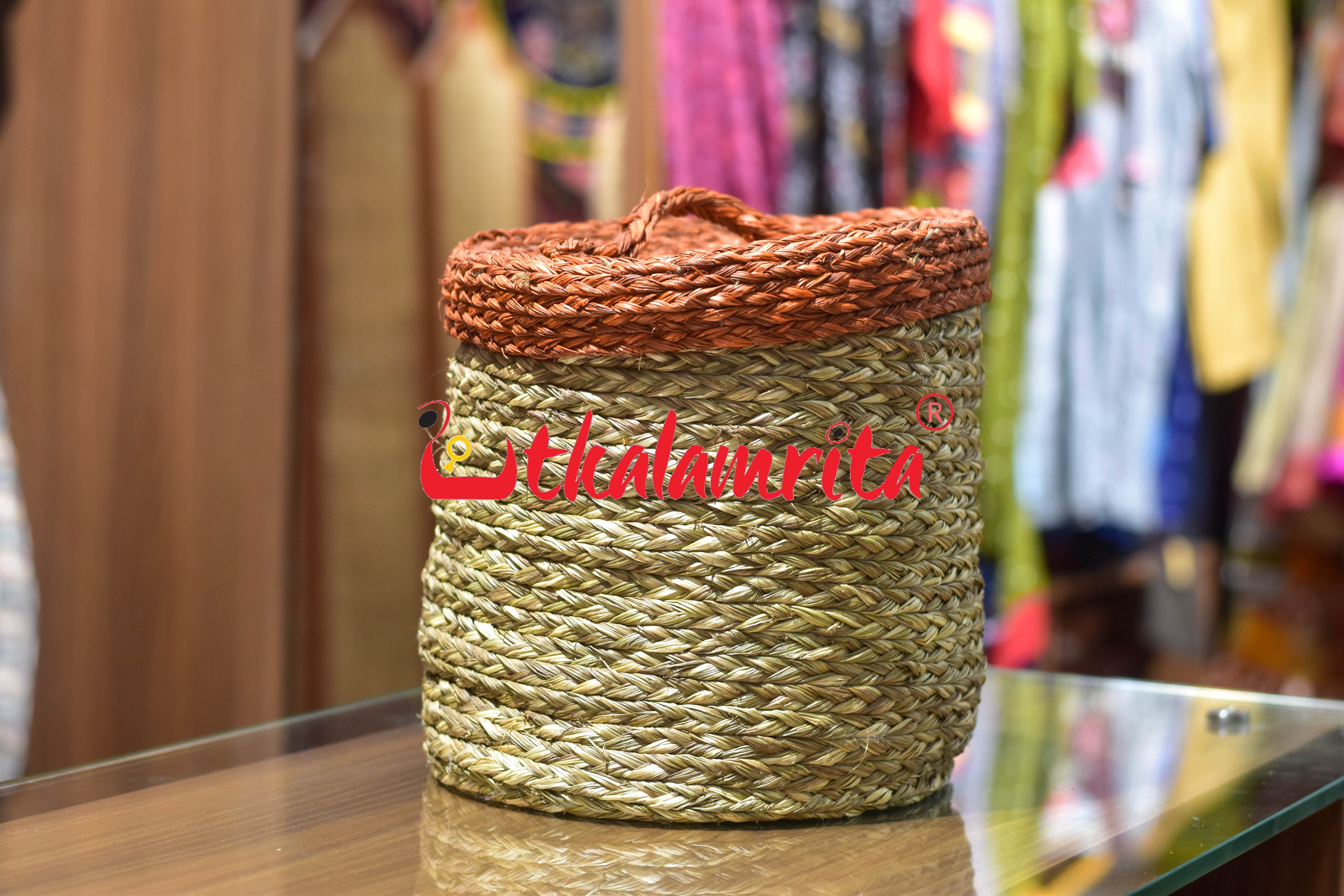 Sabai Grass Beni Box with Rust Lid