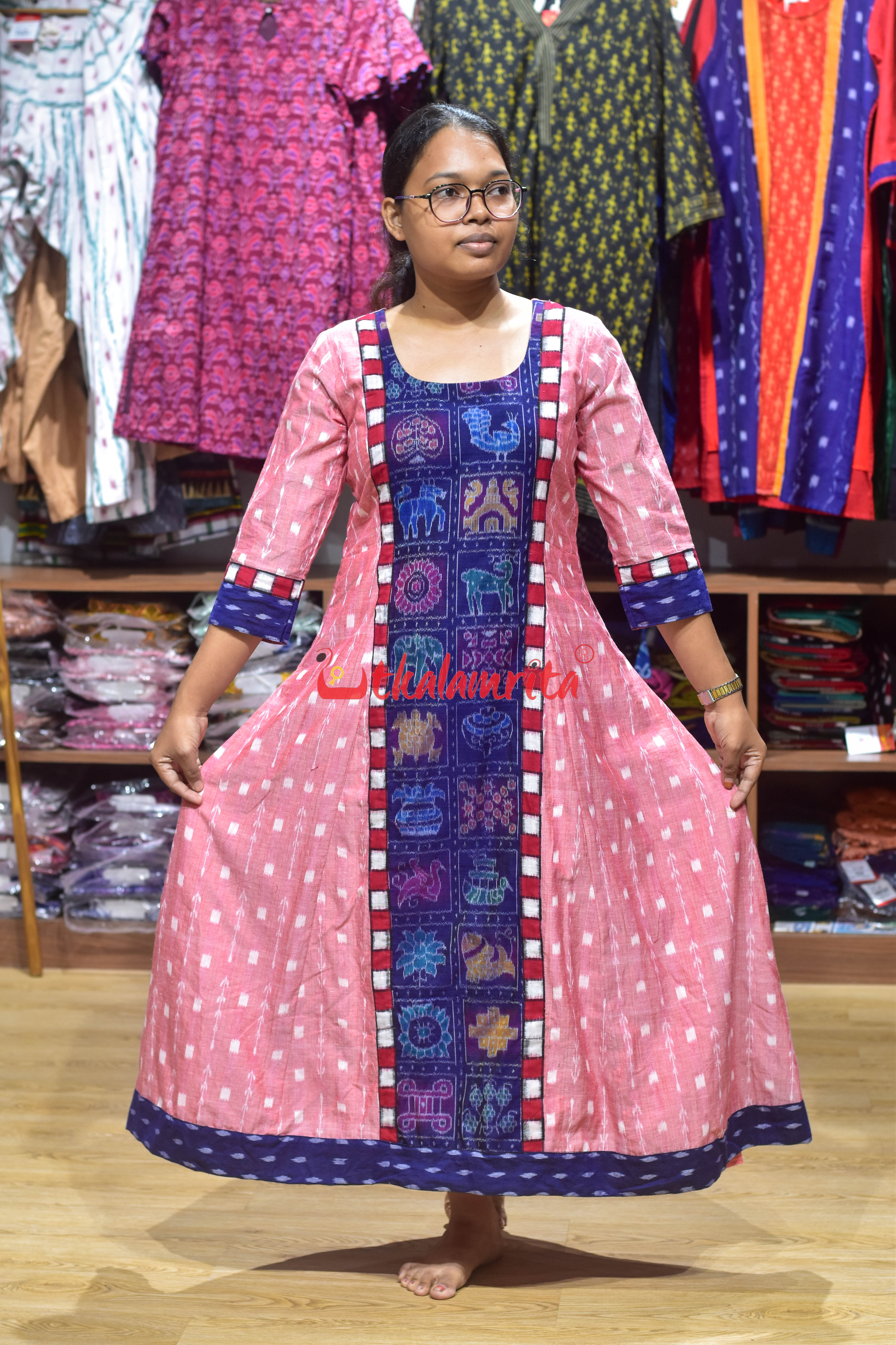 Peach Lata Dots Middlle Designer (Anarkali)