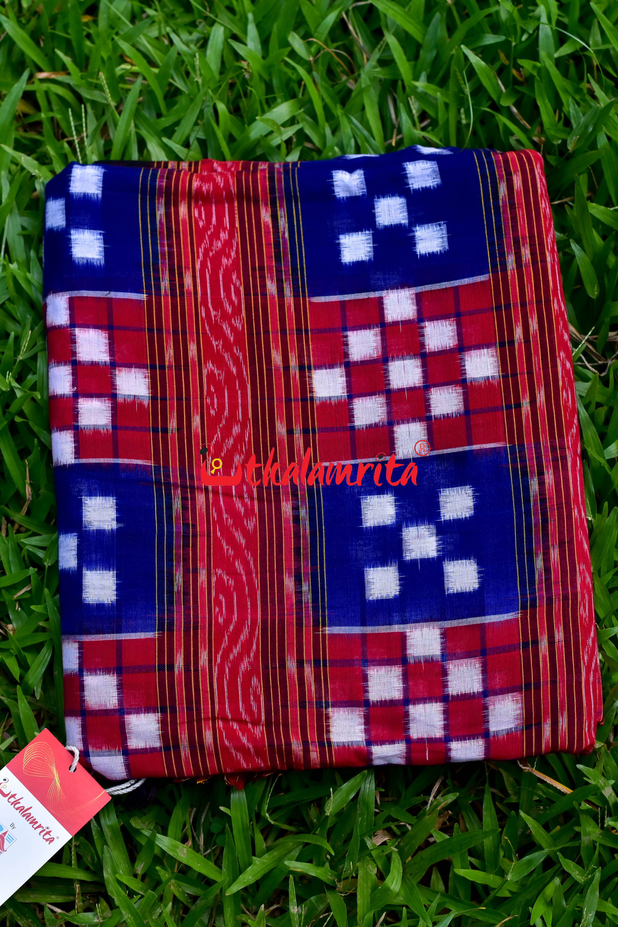 5 Kuthi Bichitrapuri Red Blue (Fabric)