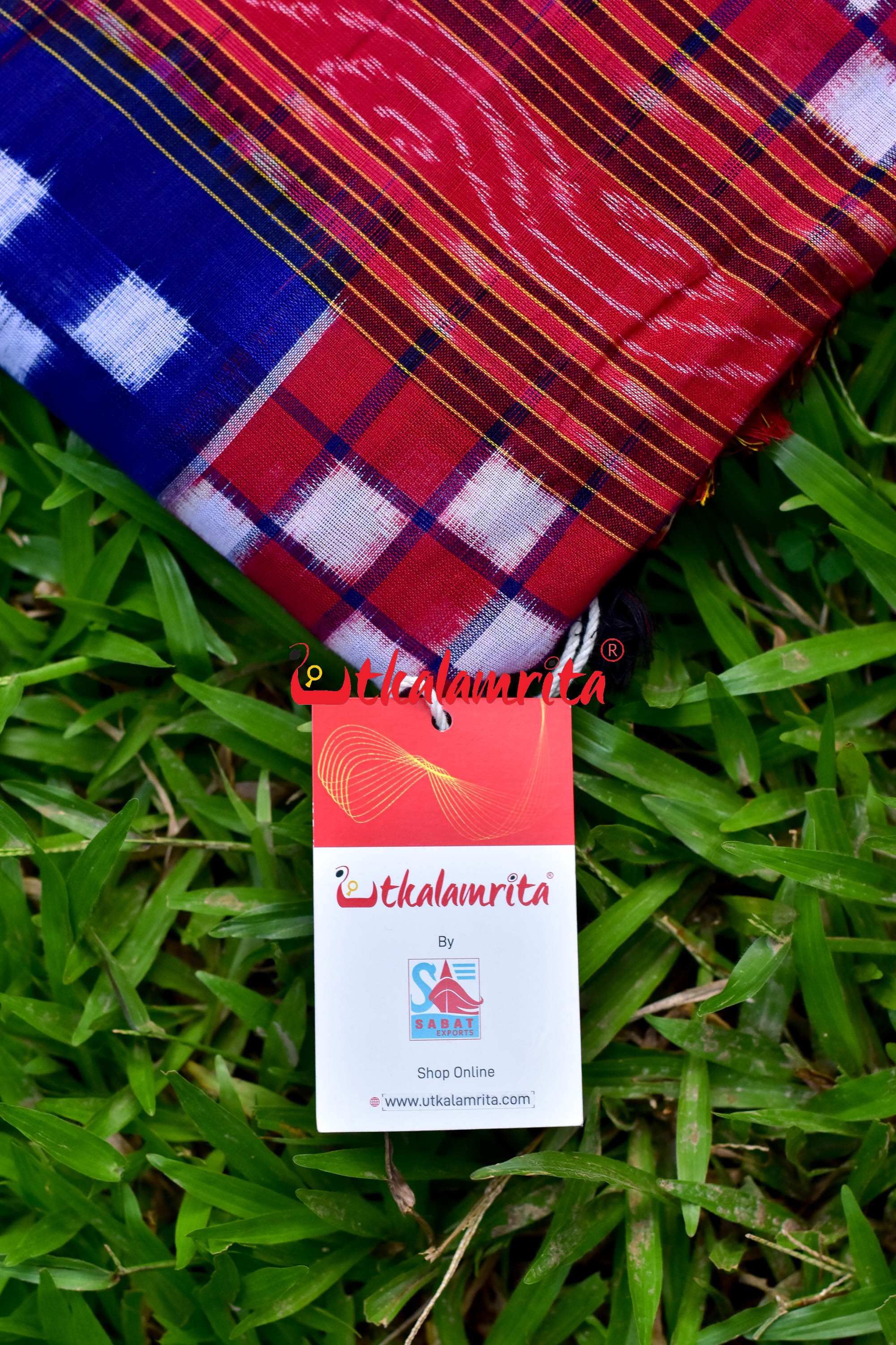 5 Kuthi Bichitrapuri Red Blue (Fabric)