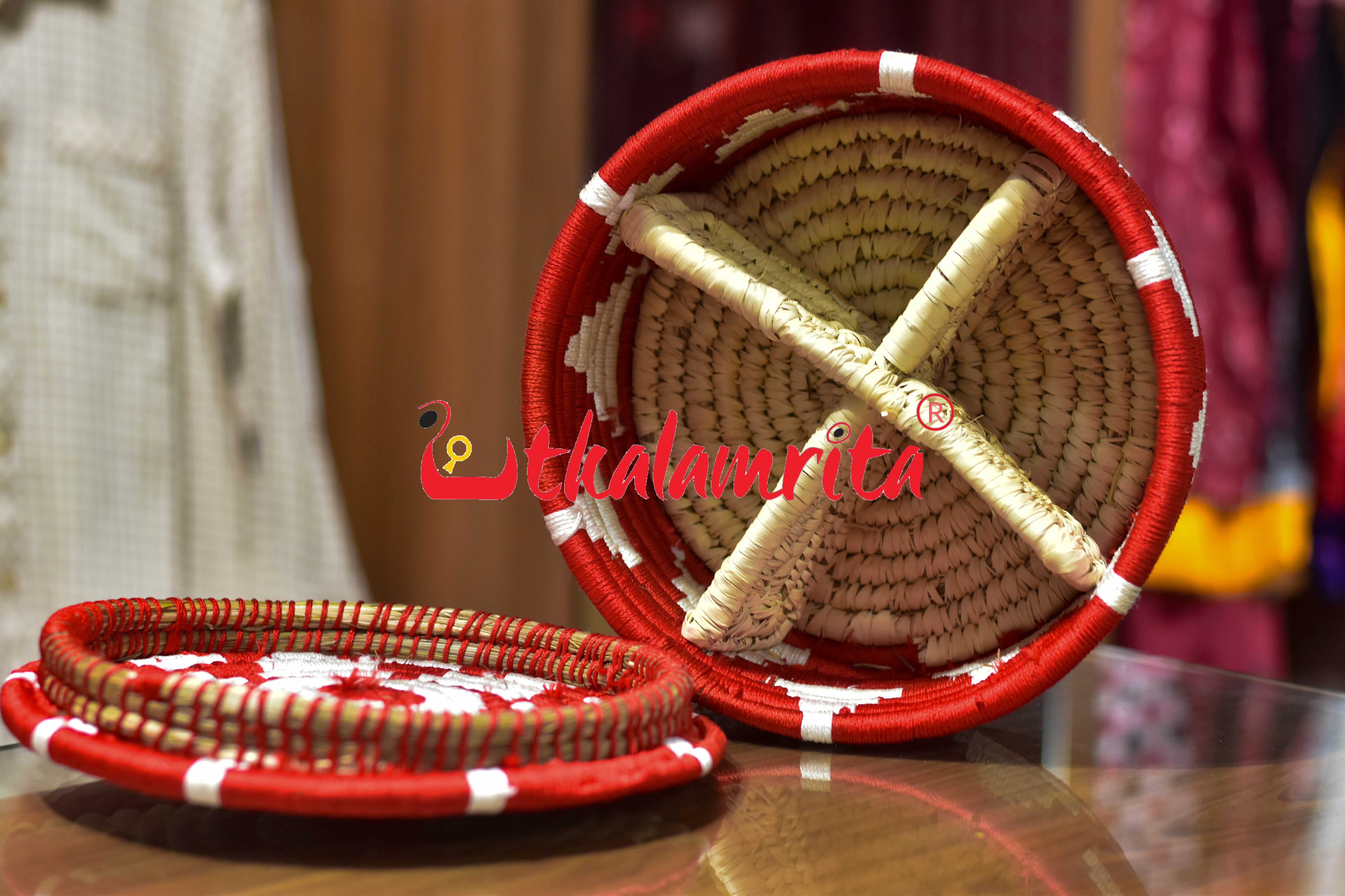 Sabai Grass Red Roti Box 4 Chambers