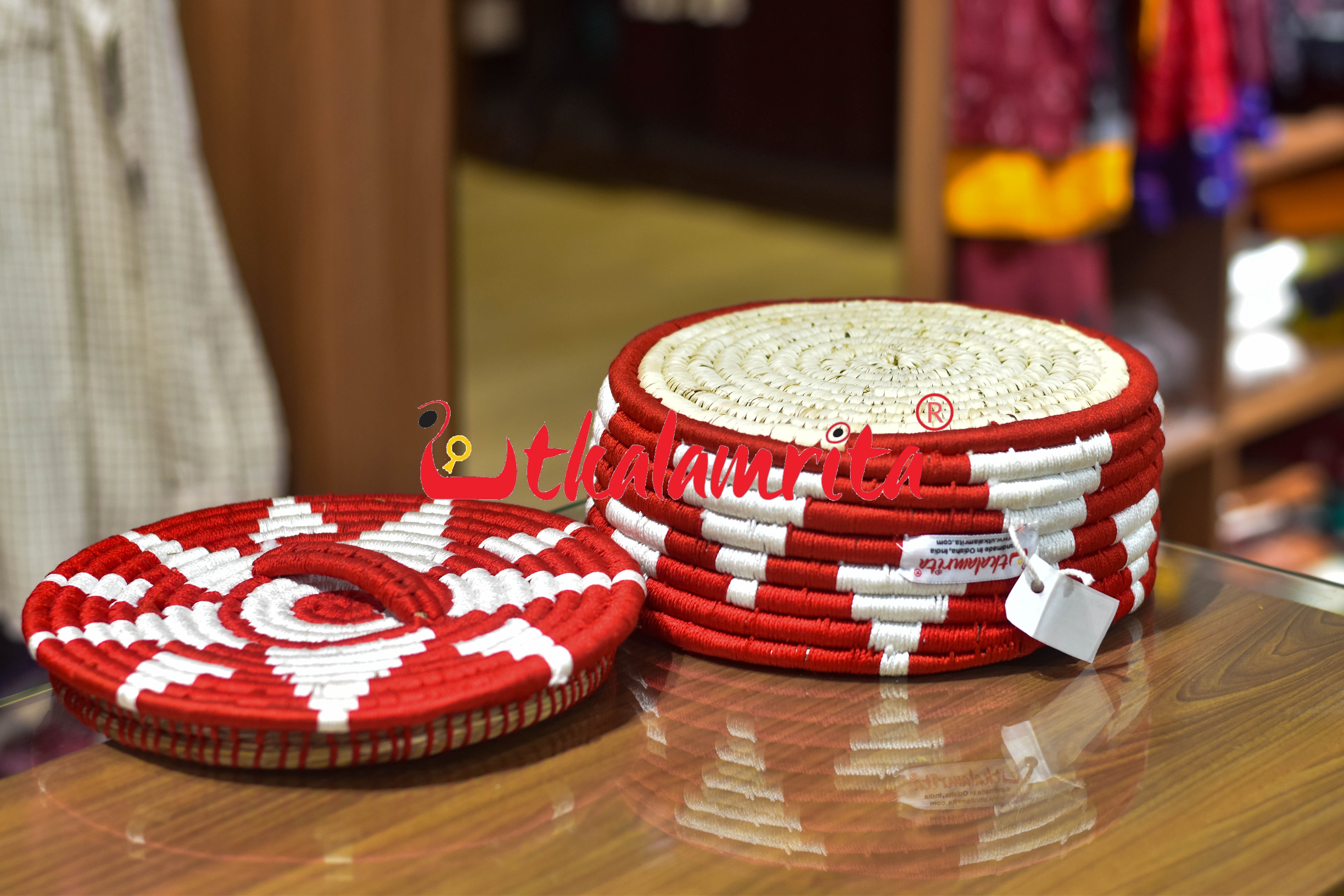 Sabai Grass Red Roti Box 4 Chambers