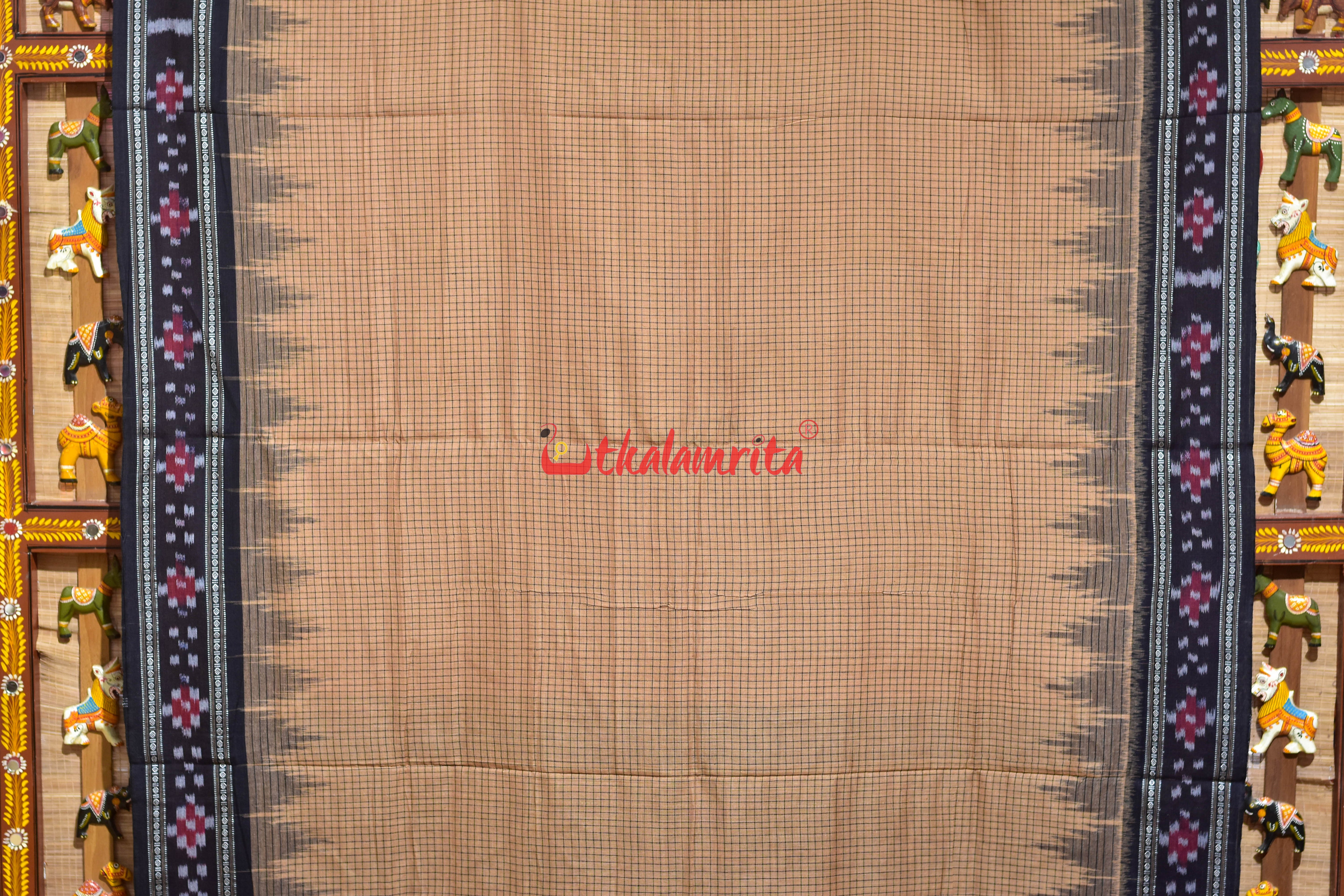 Sachipar Border Pasapali Cream Khandua Cotton Saree