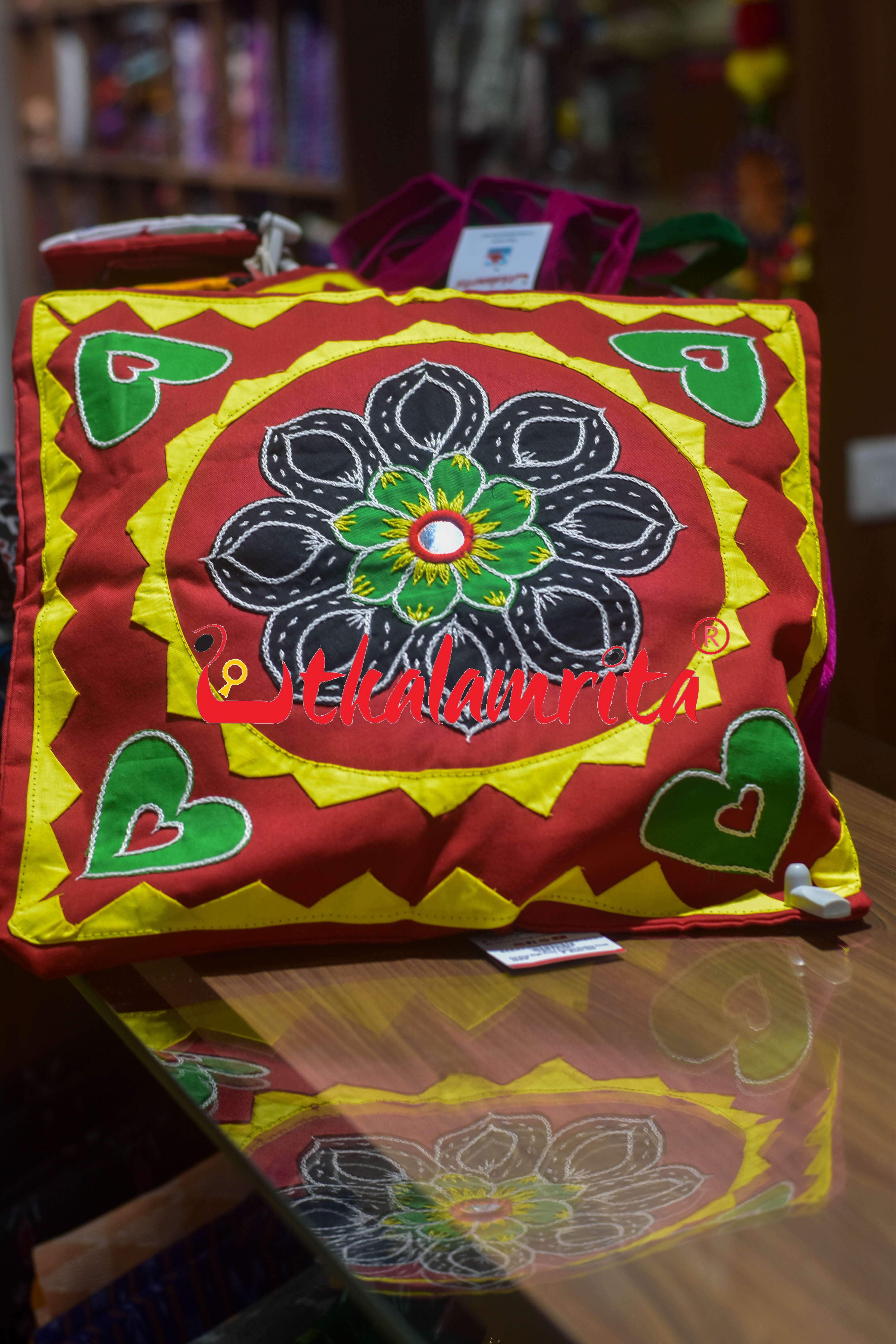 Red Black Single Flower Applique (Cushion Cover)