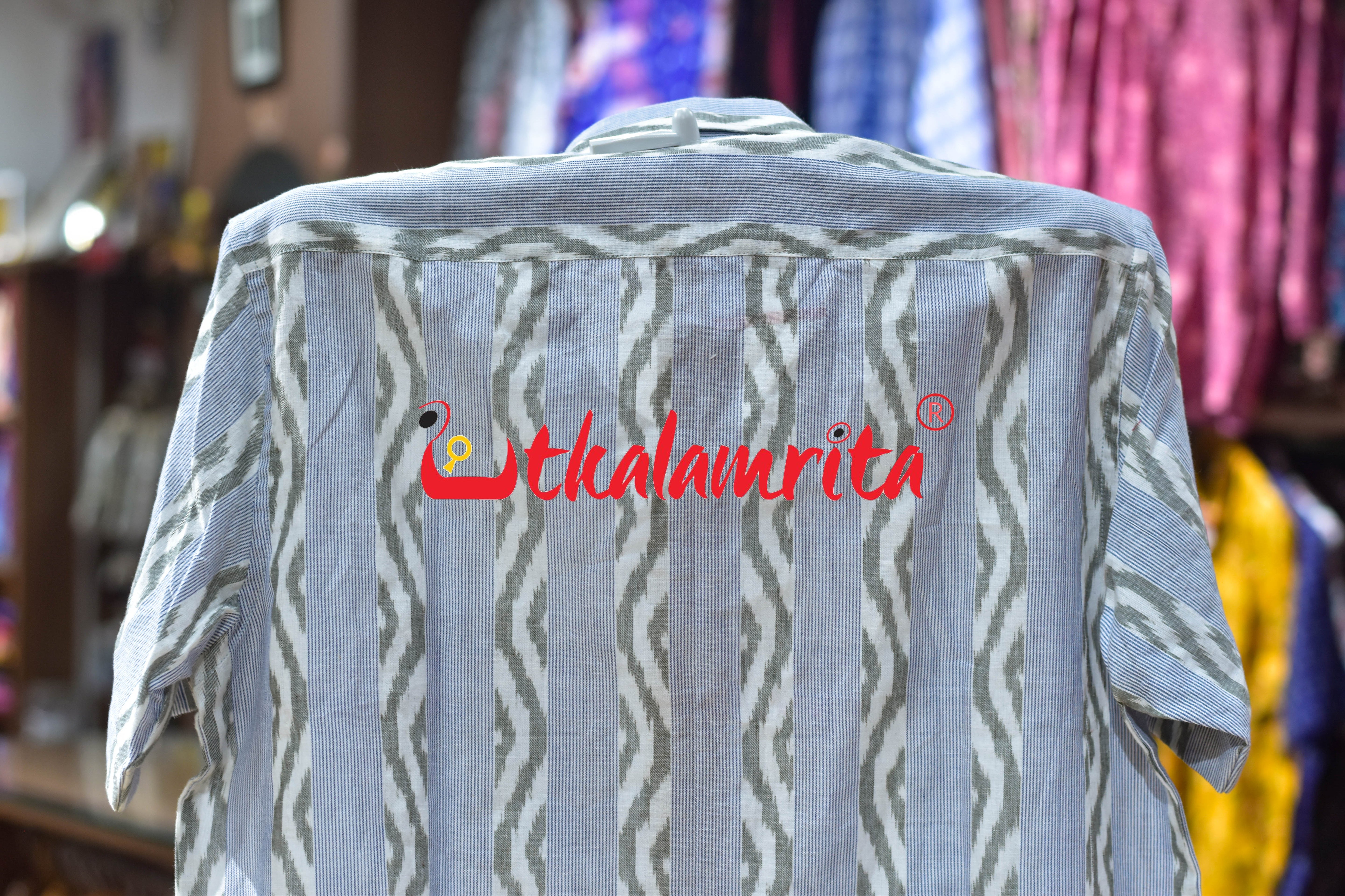 White Blue Lahari Lines Cotton (Men's Half Shirt)