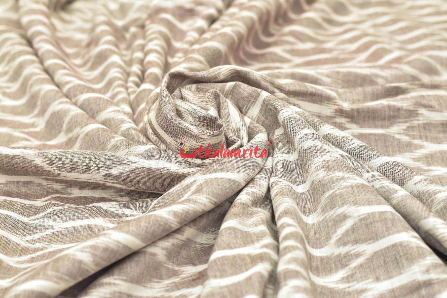 White Vintage Clone With Brown (Fabric)