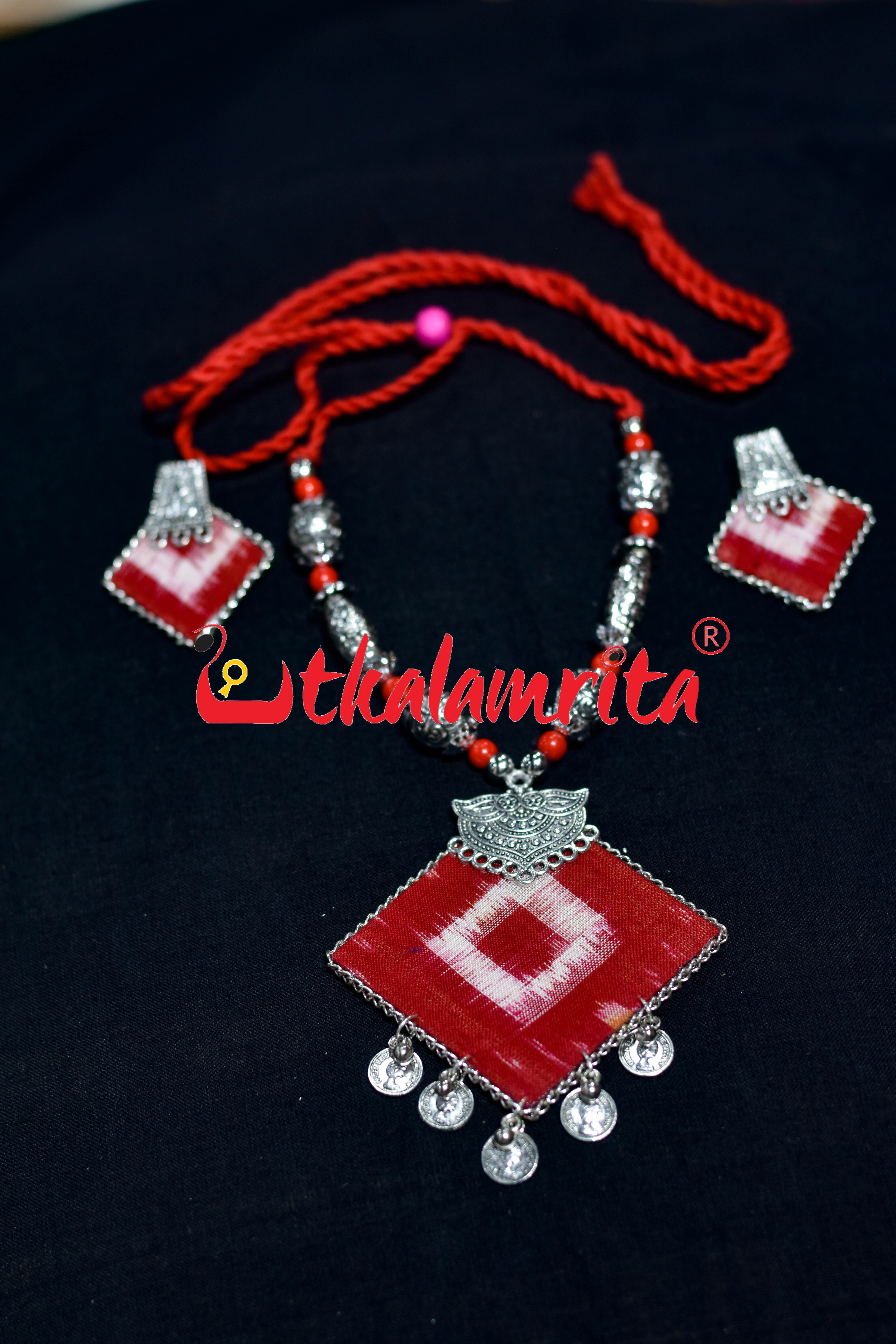 Single Pasapali Red Silver Necklace Set