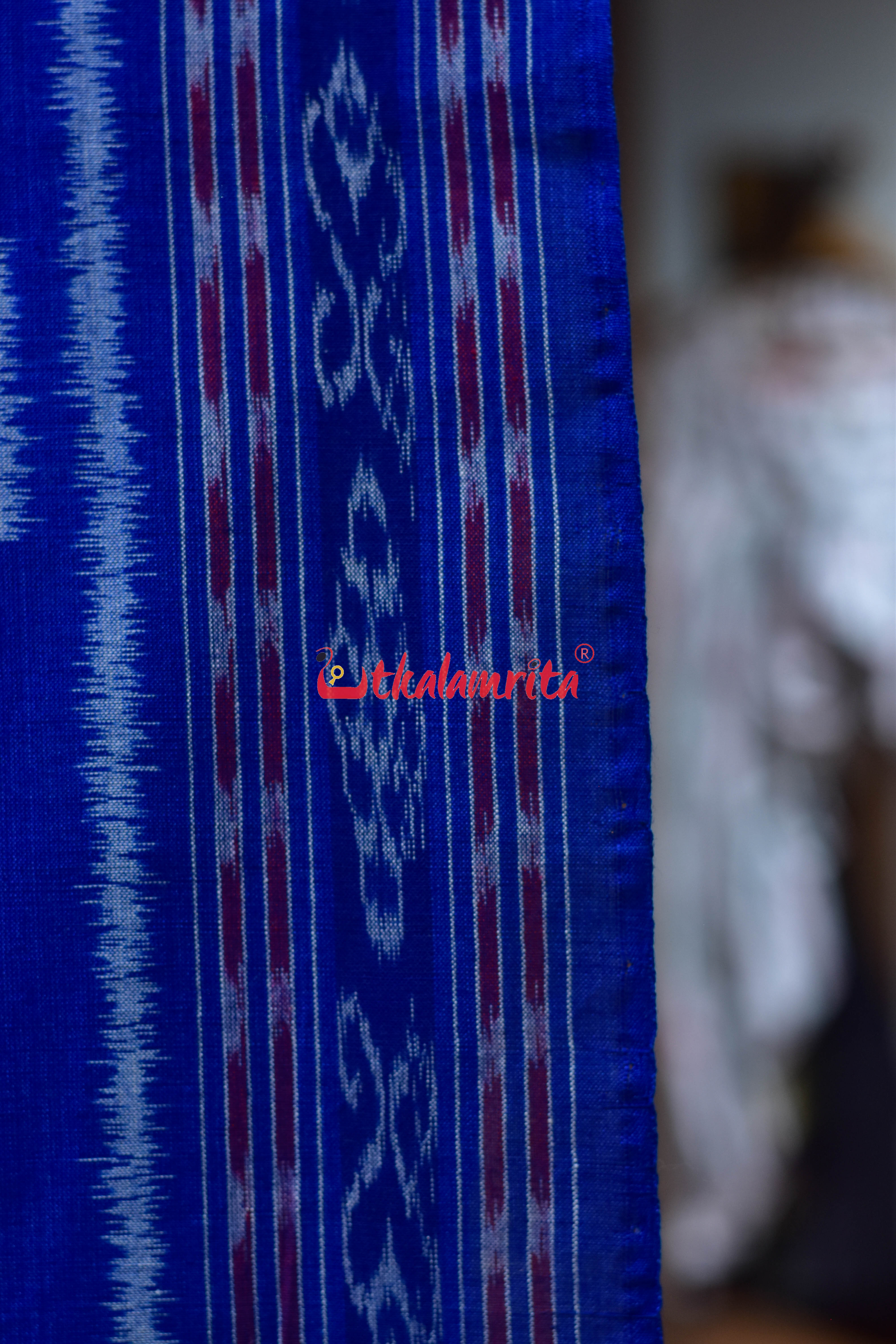White Blue Bada Phula Khandua Cotton Saree