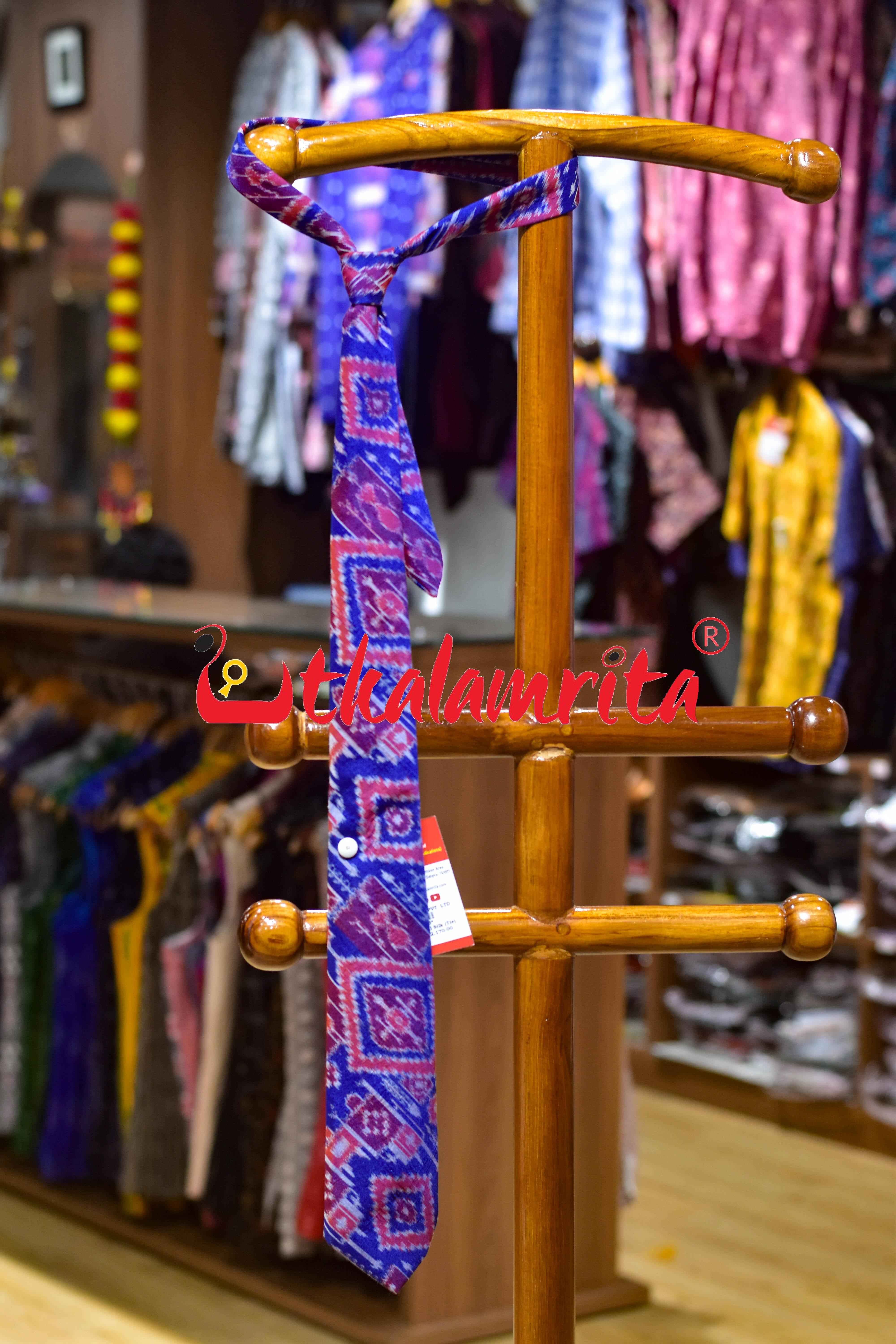 Deep Blue Tribal Silk (Tie)