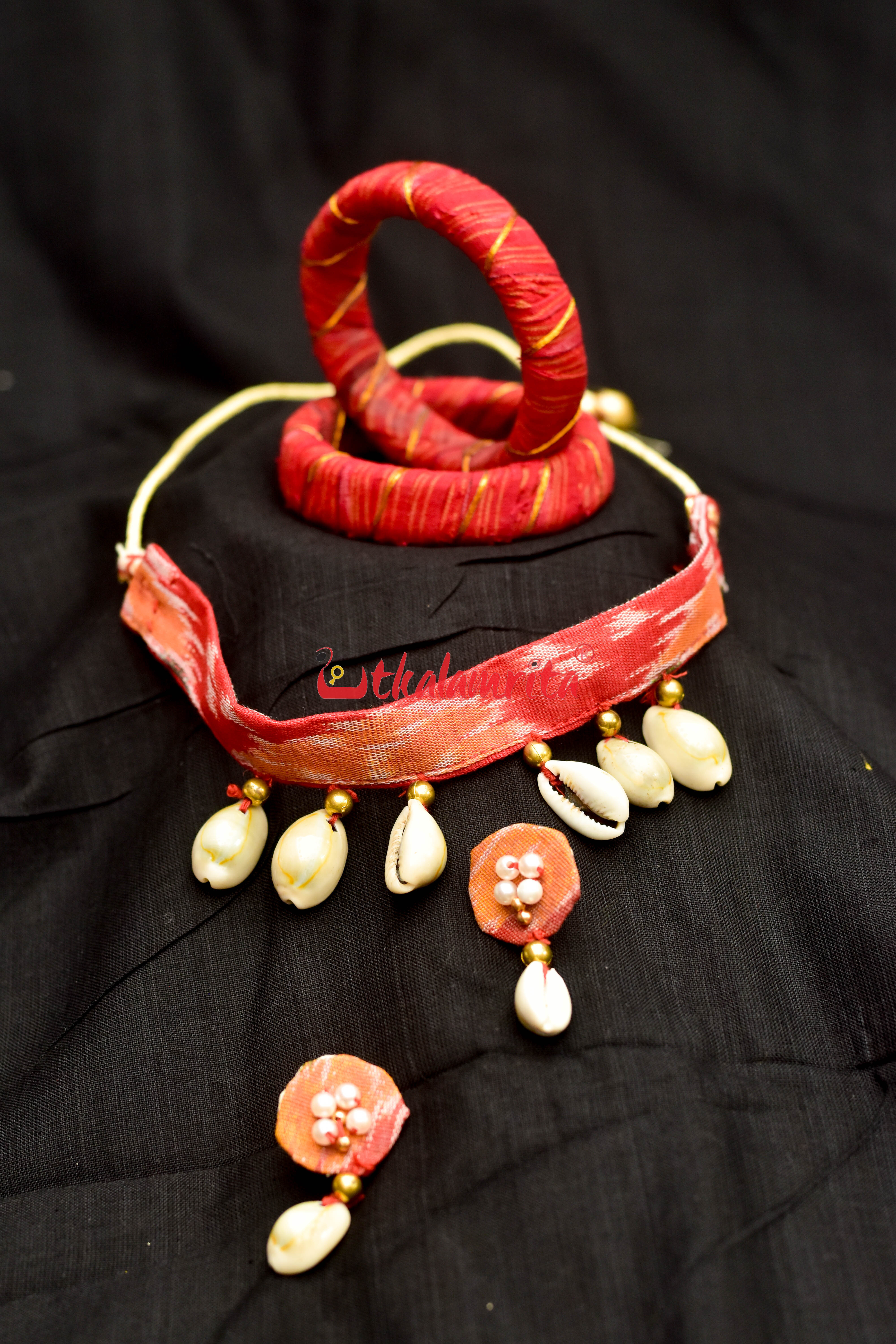 Tussar Kaudi handloom jewellery set
