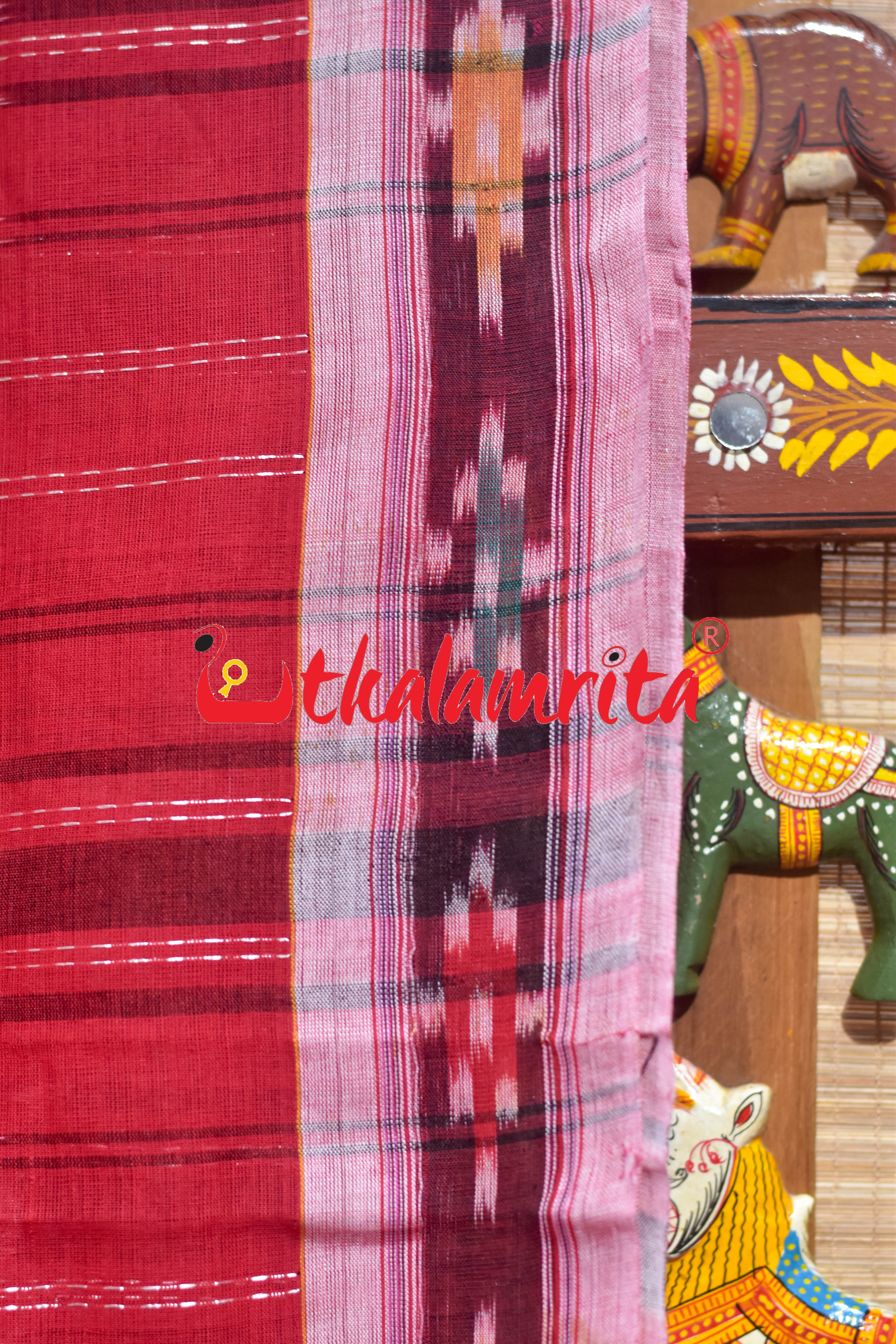 Red Fish Lines Pittala Single Cotton Saree