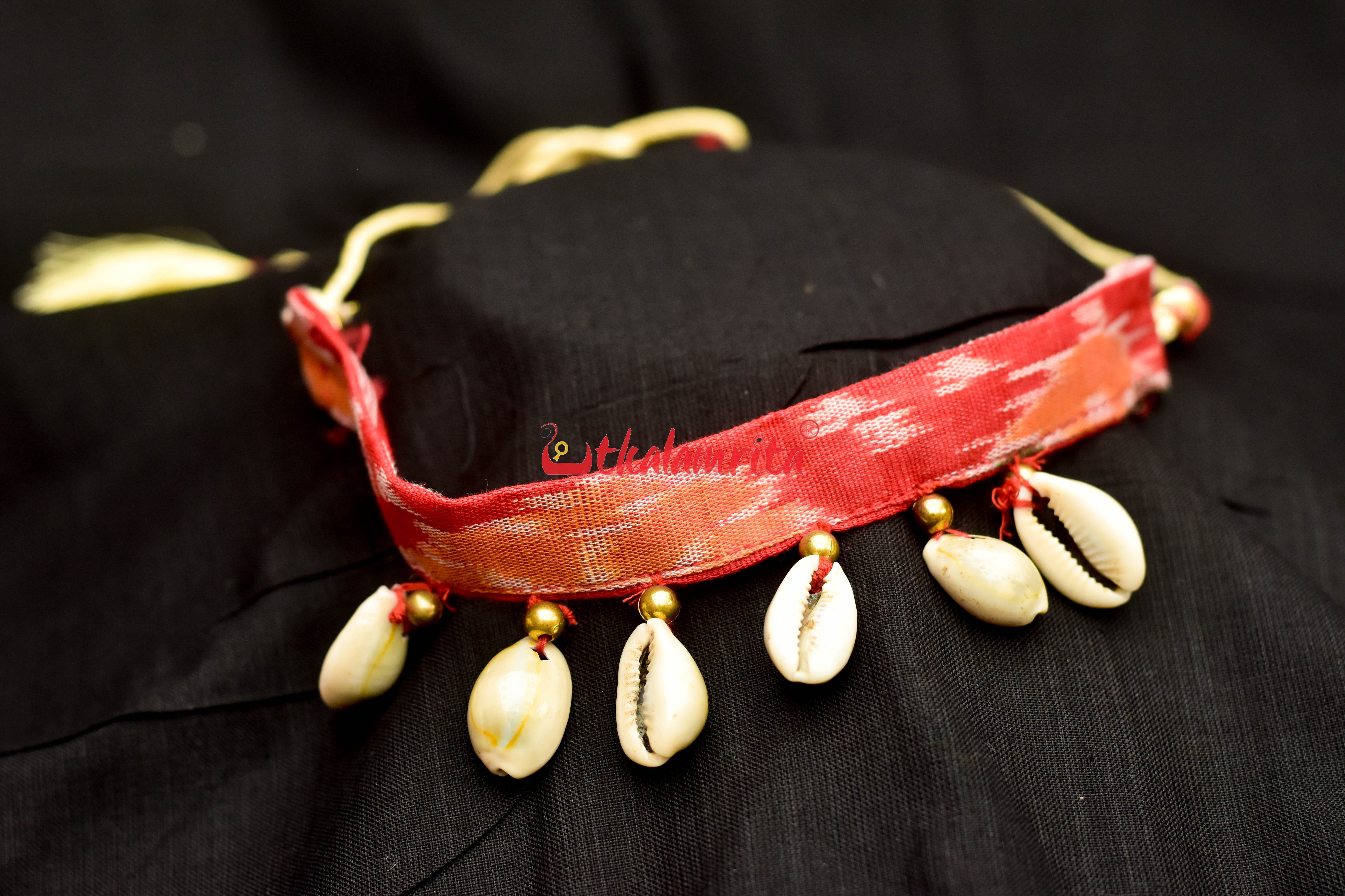 Tussar Kaudi handloom jewellery set