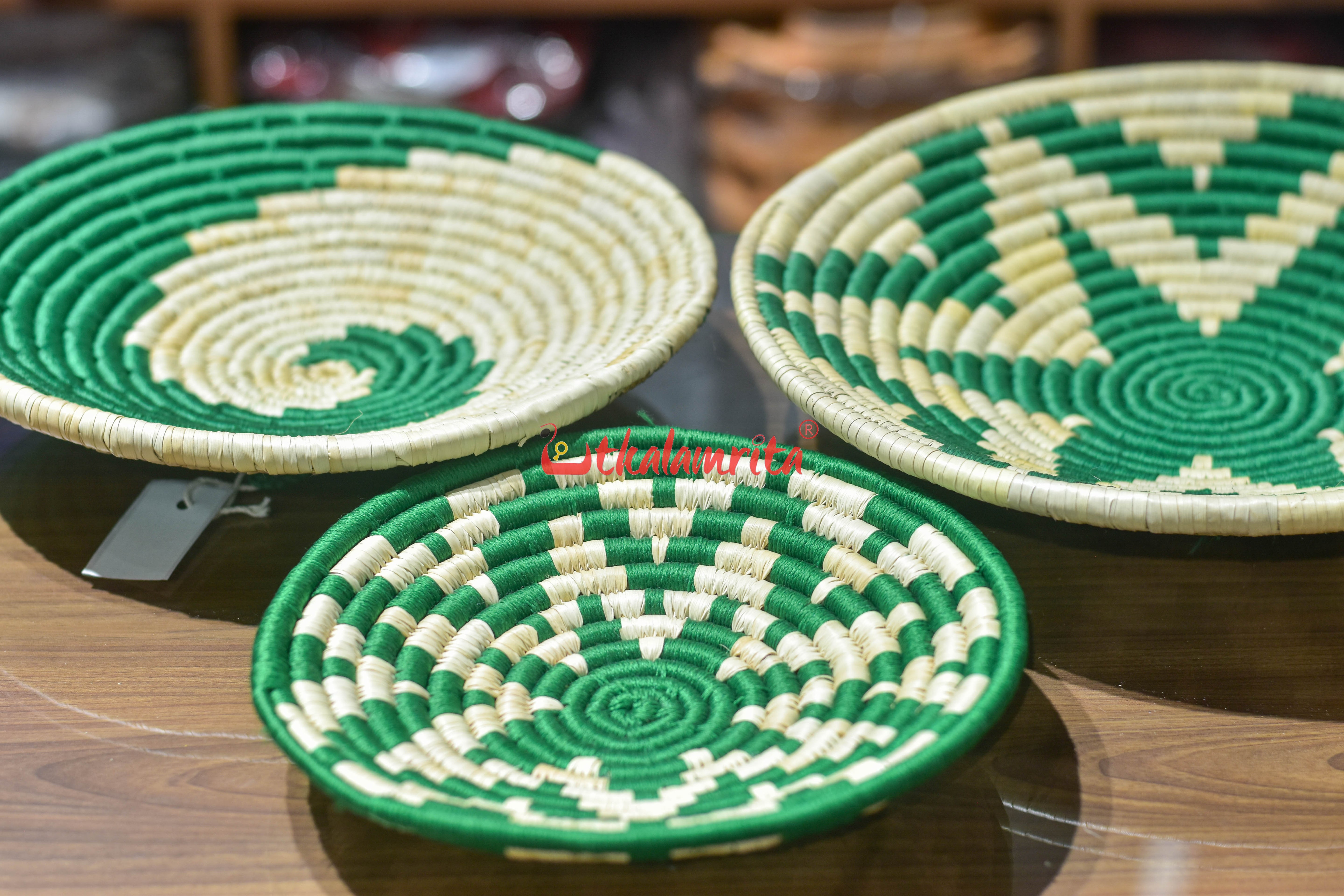 Sabai Grass Green Wall Basket- Medium