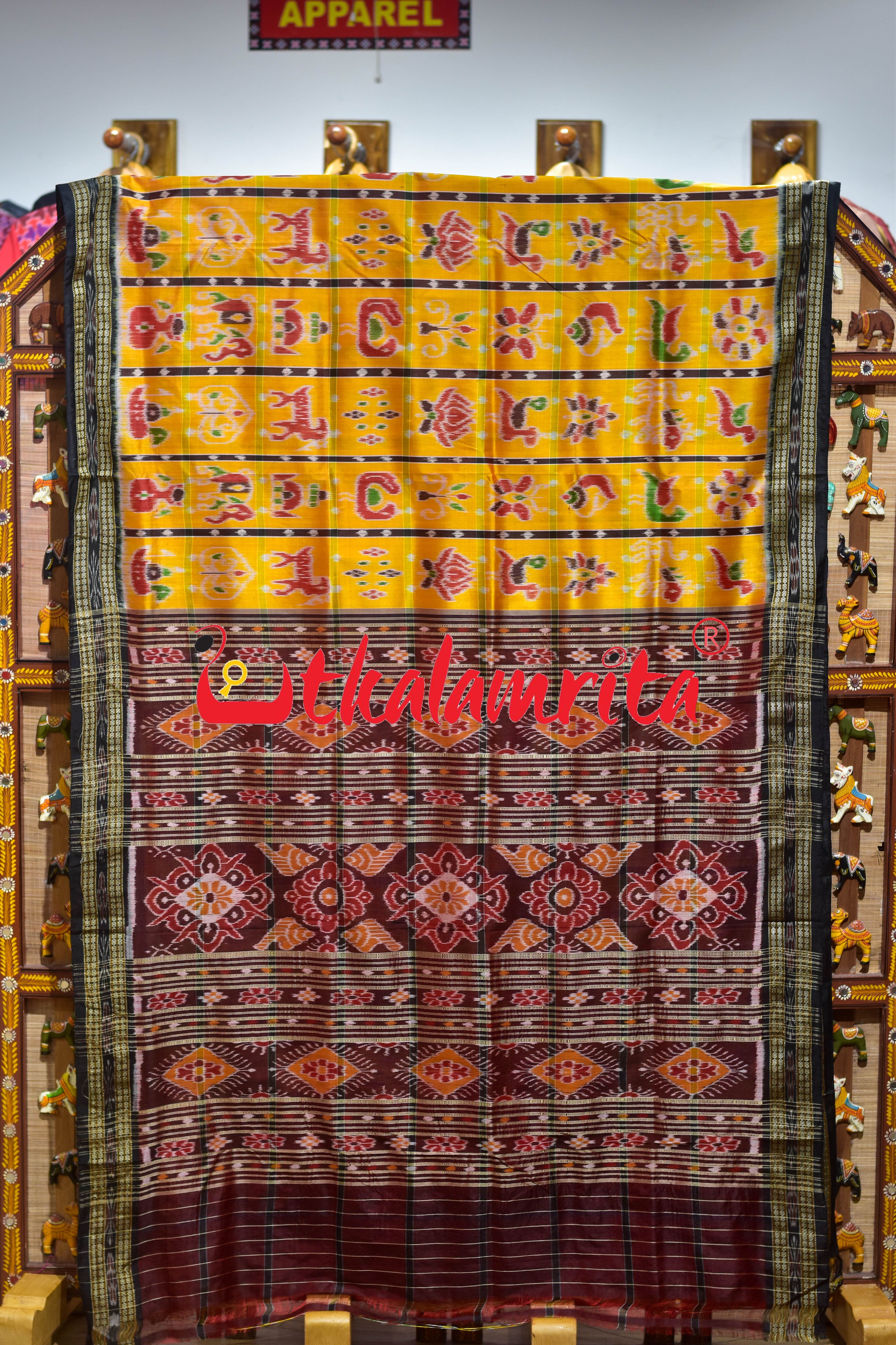 Shiny Golden Nabakothi Khandua Silk Saree