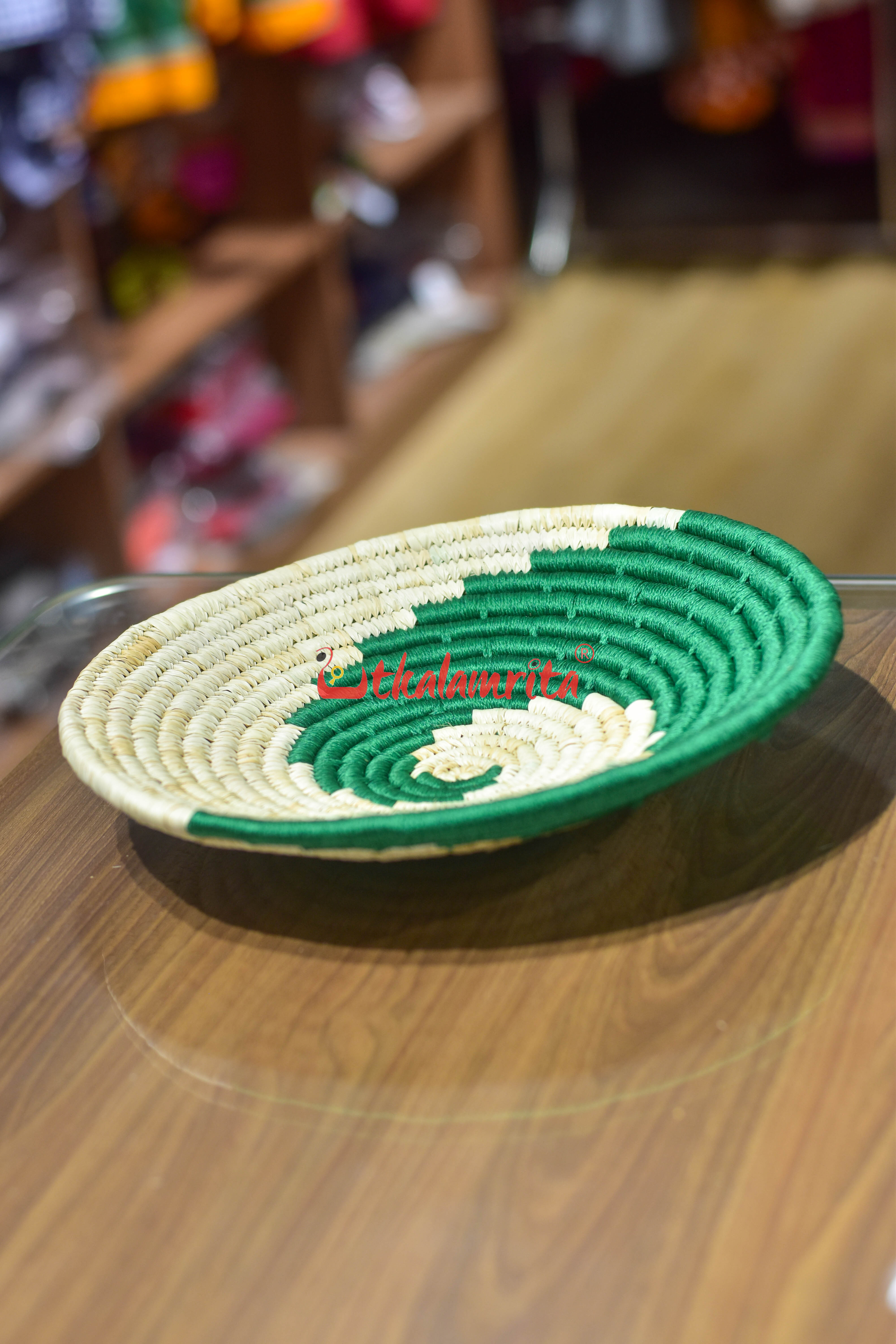 Sabai Grass Green Wall Basket- Medium