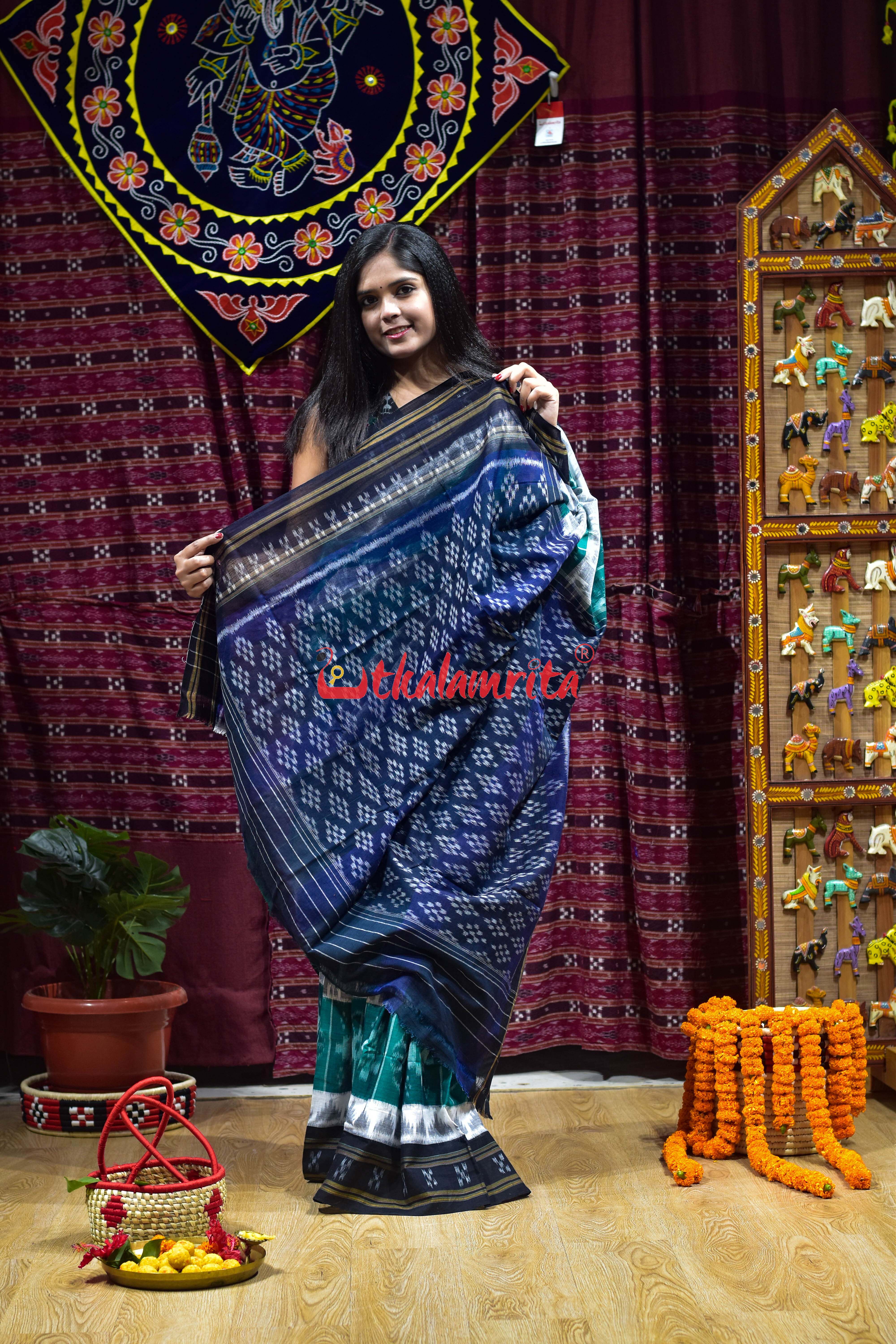 Green with 7D Black Body Bandha Khandua Cotton Saree