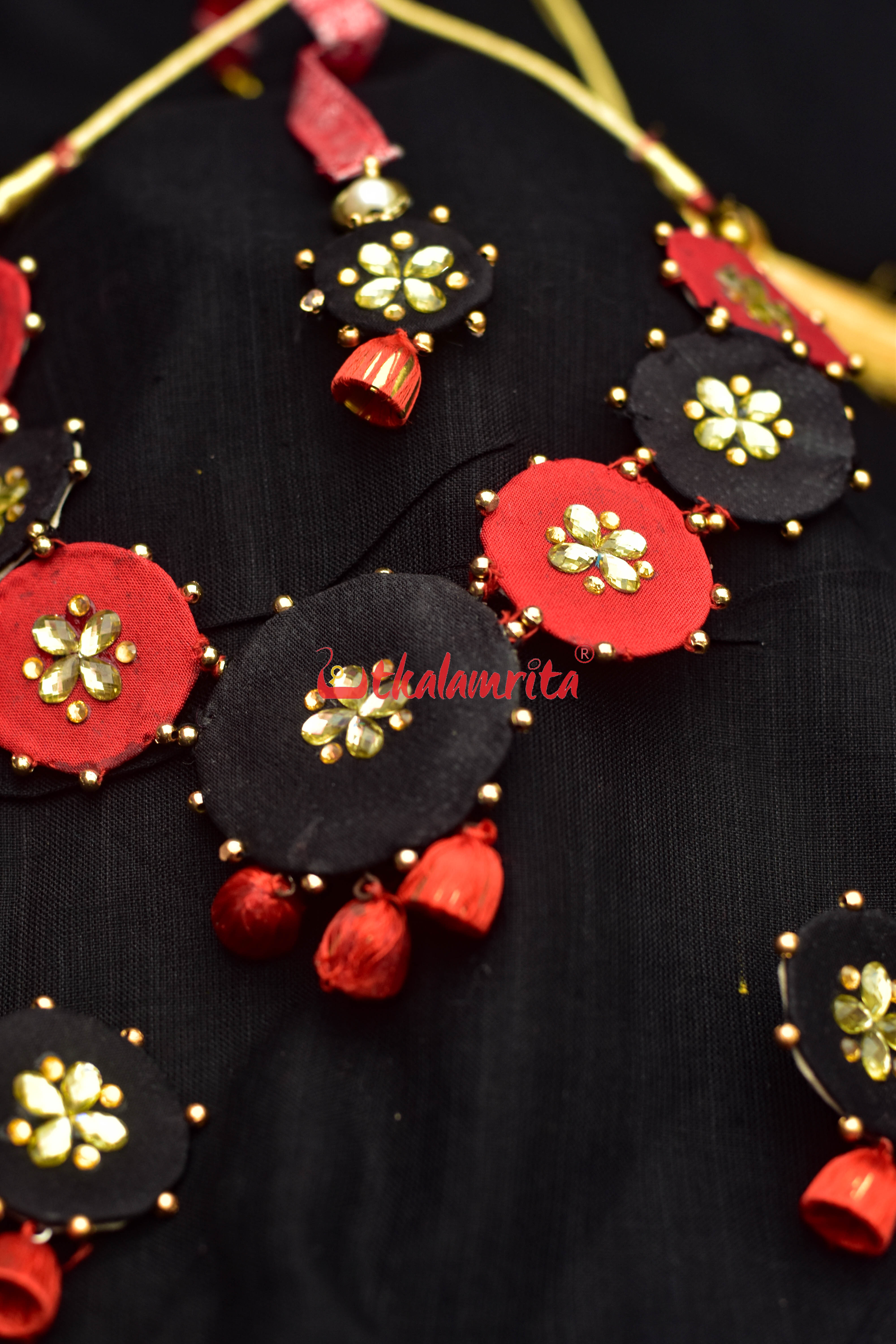 Red Black Silk Jewellery Set Handloom