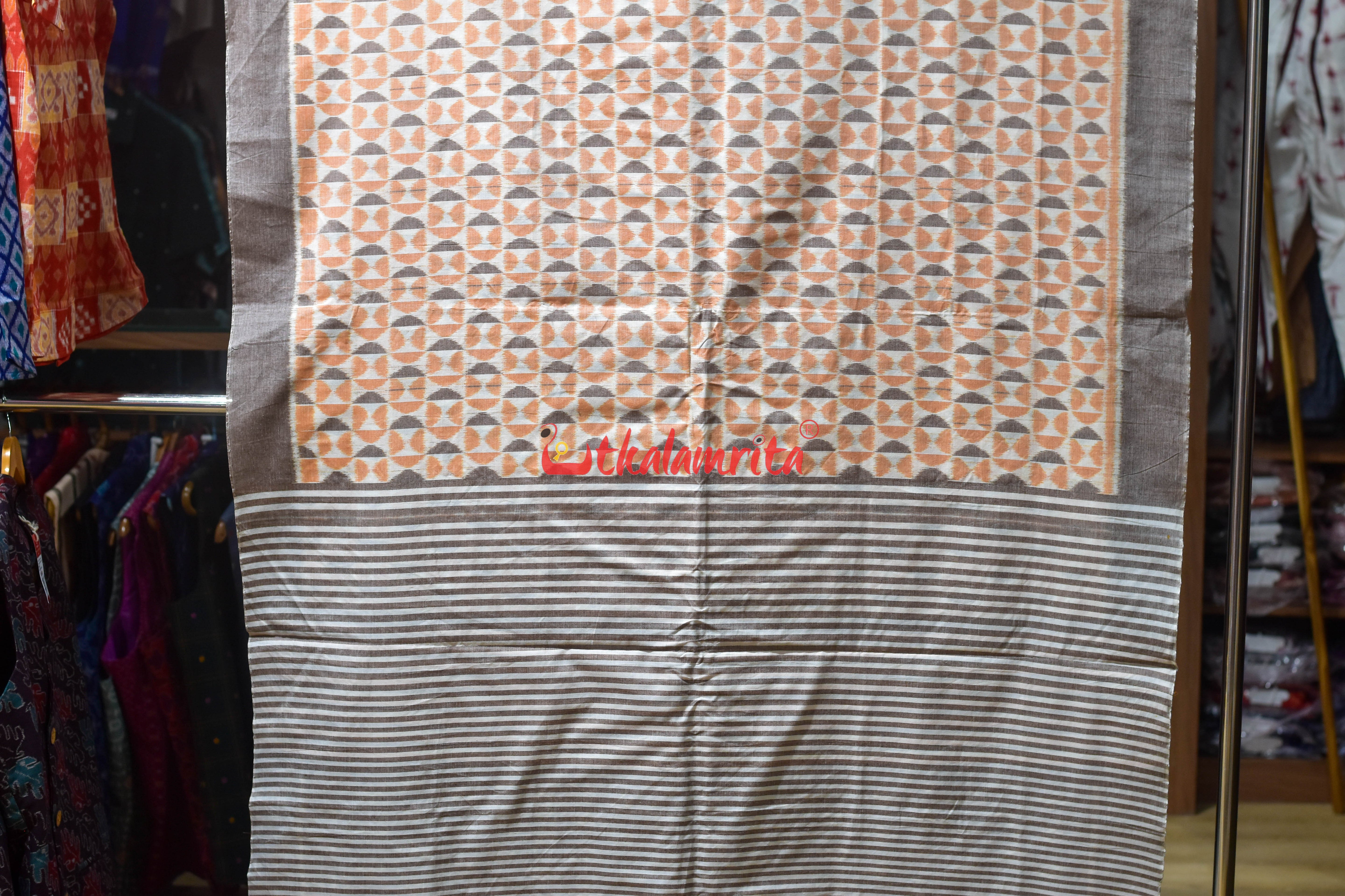 Peach Optical Illusion Khandua Cotton Saree