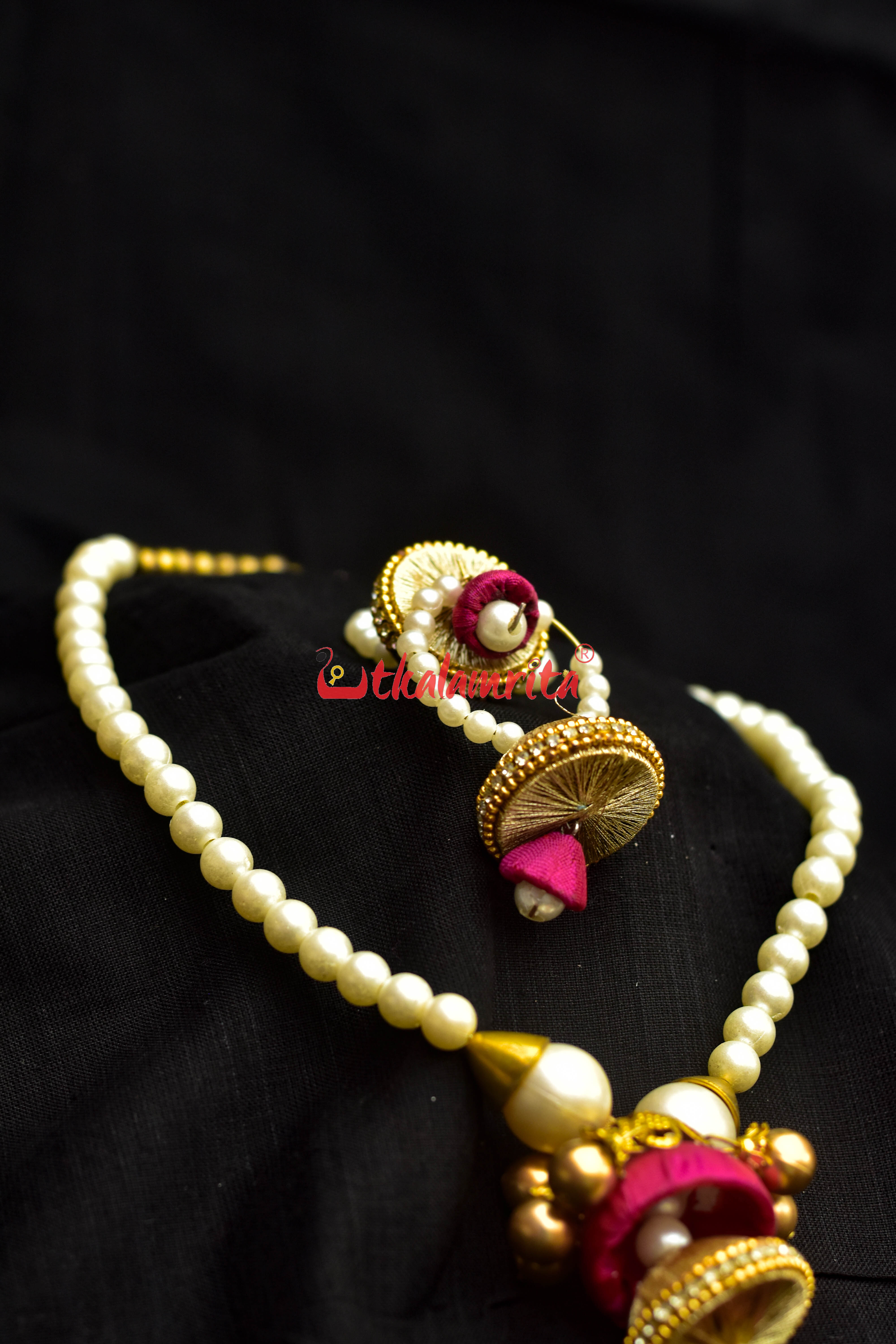 Rani pearl handloom jewellery set