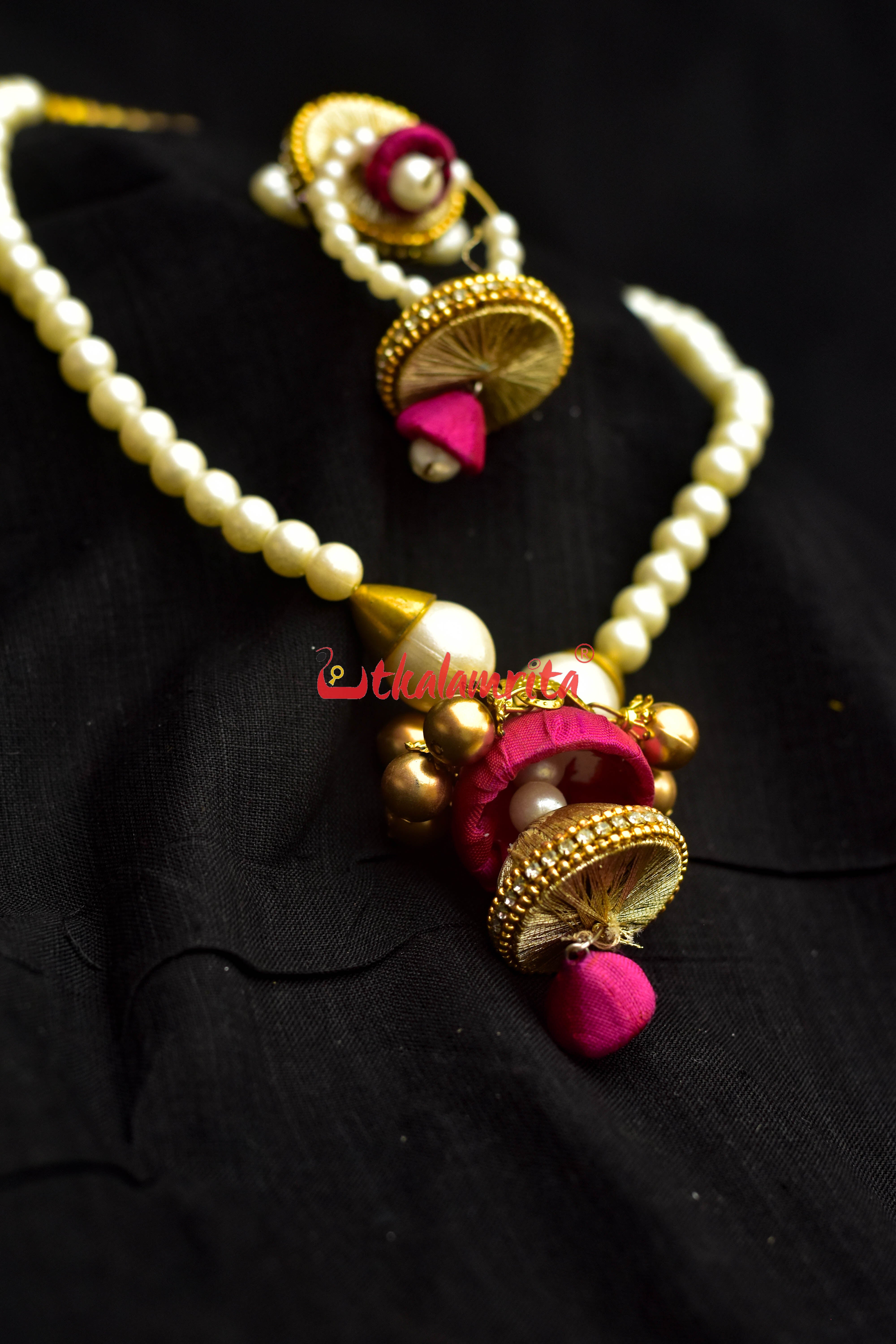 Rani pearl handloom jewellery set