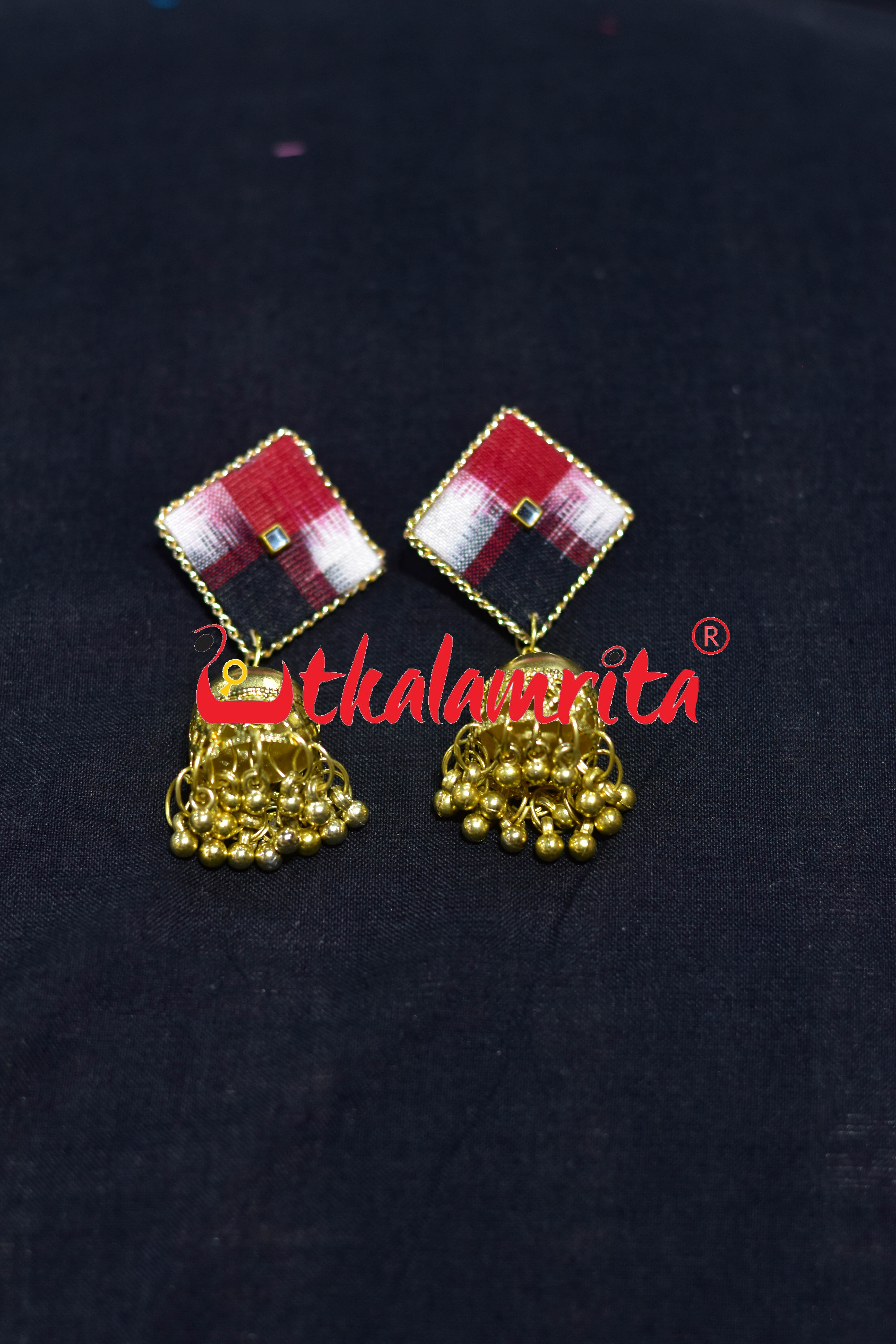 RBW Pasapali Golden Mayura Necklace Set