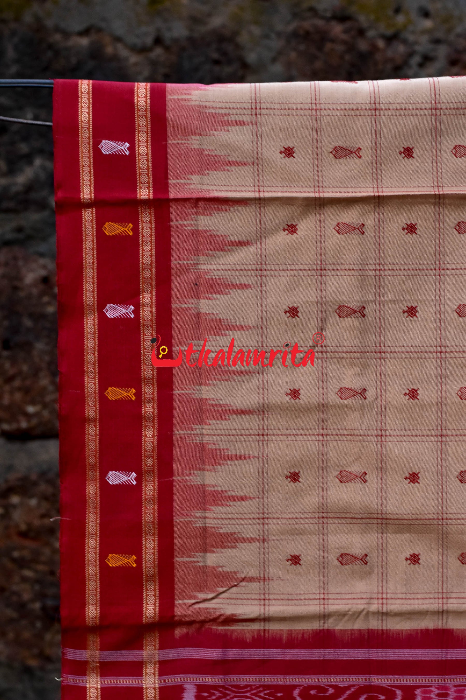 Hazar Buti Kaincha Fish Khandua Cotton Saree