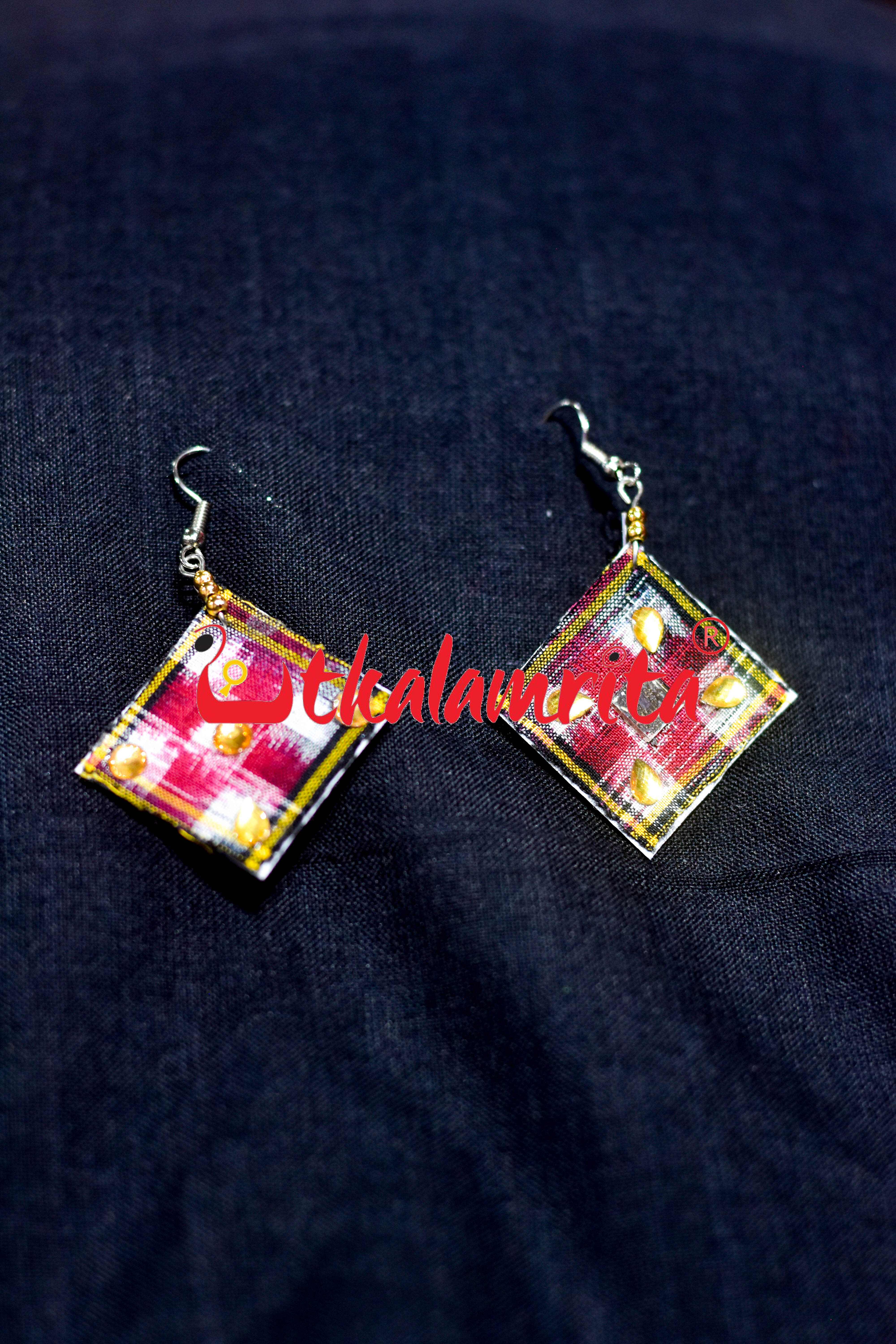 Small Red Black Pasapali Earrings