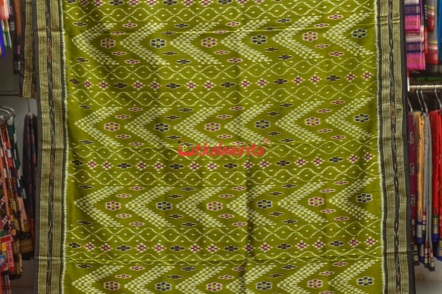 Siuli Tira Phula Khandua Silk Saree