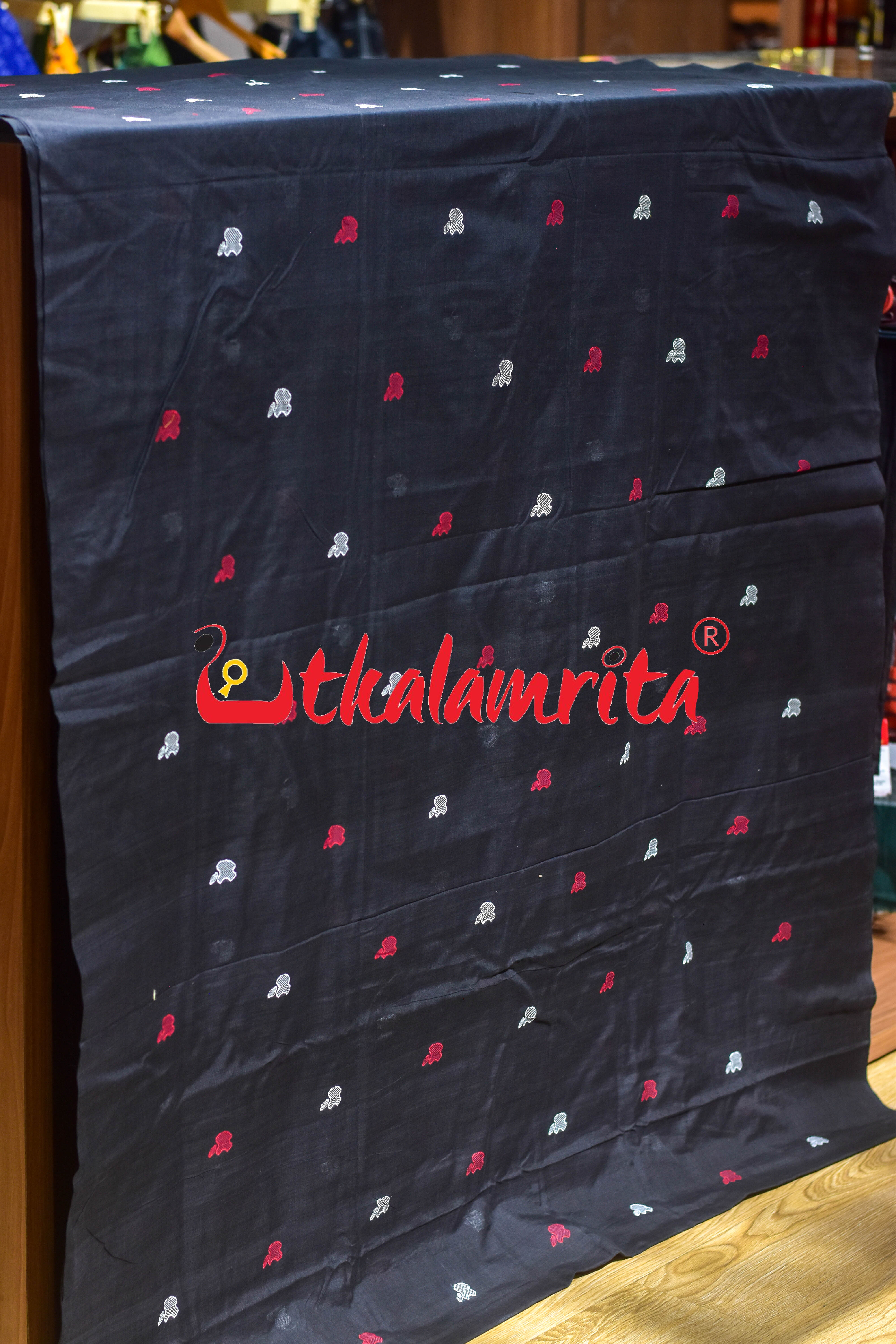 Black Apple Design Bomkai Cotton (Fabric)