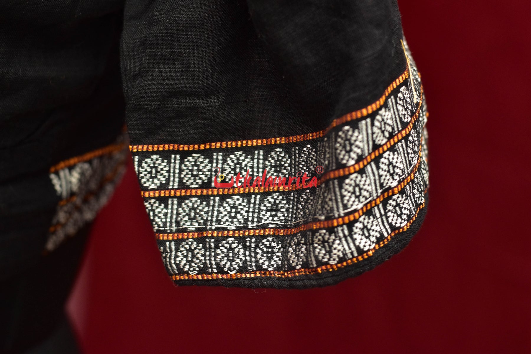 Black with Rudraksh Border(Blouse)