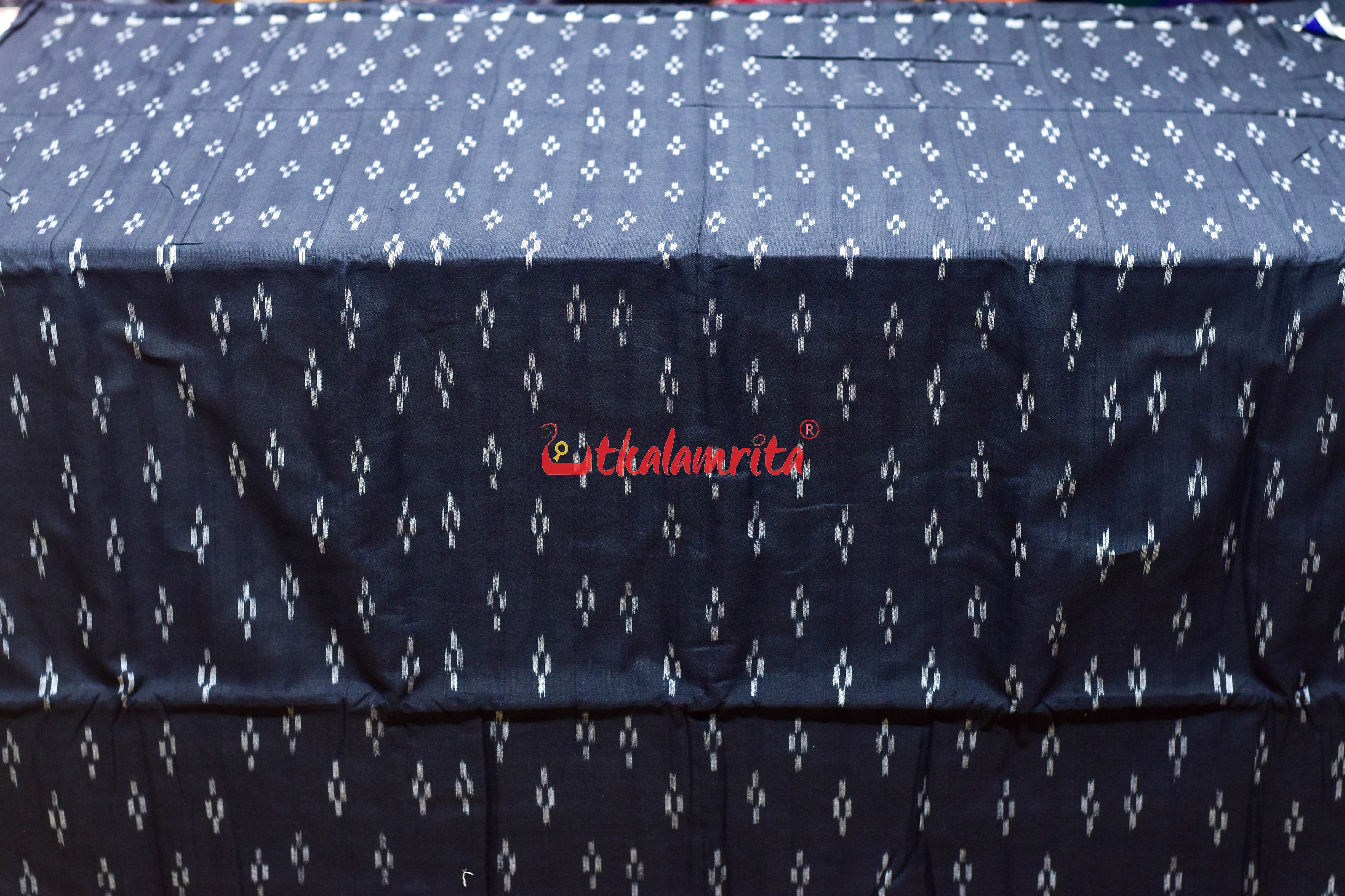 Black Small Pasapali Cotton (Fabric)