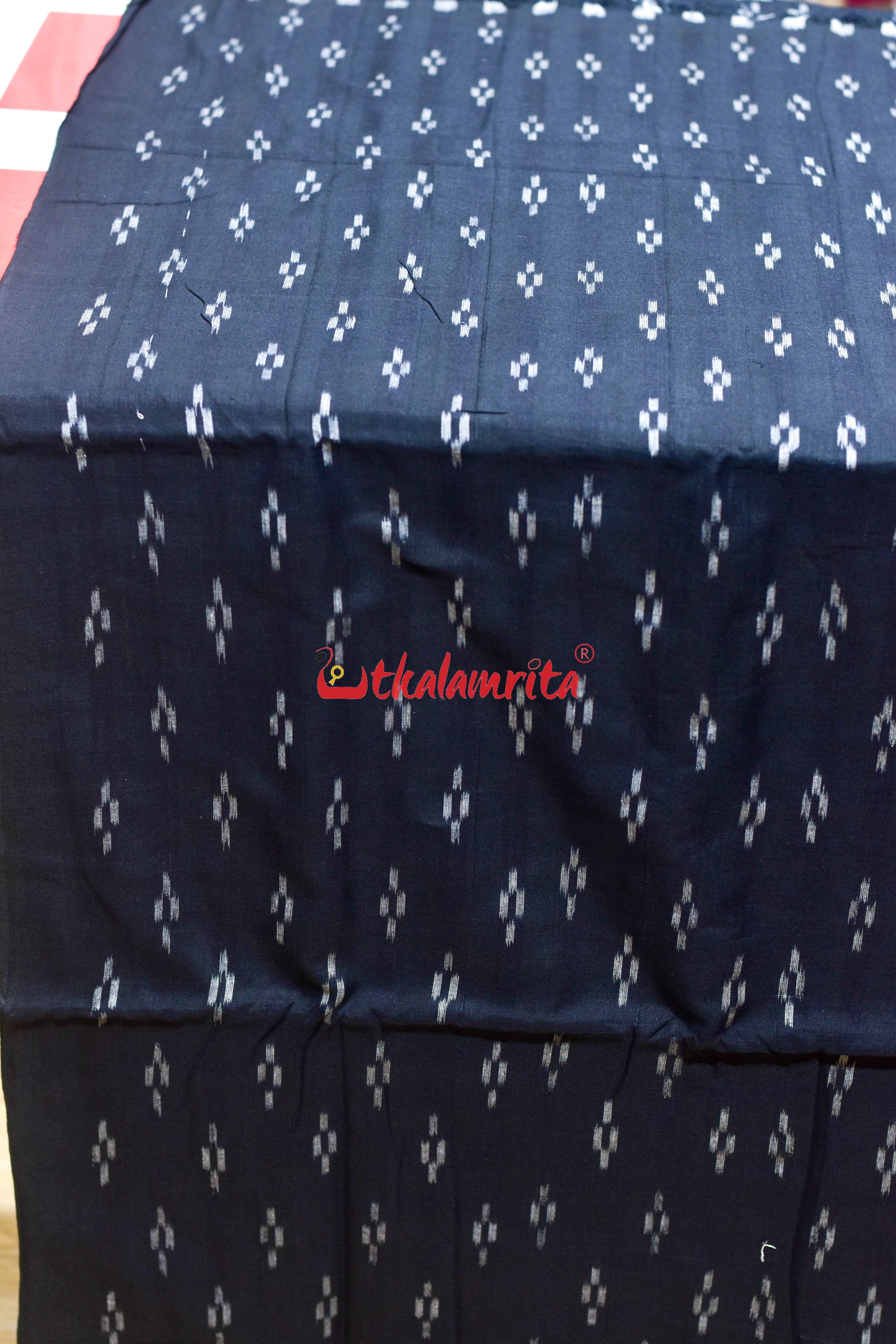 Black Small Pasapali Cotton (Fabric)
