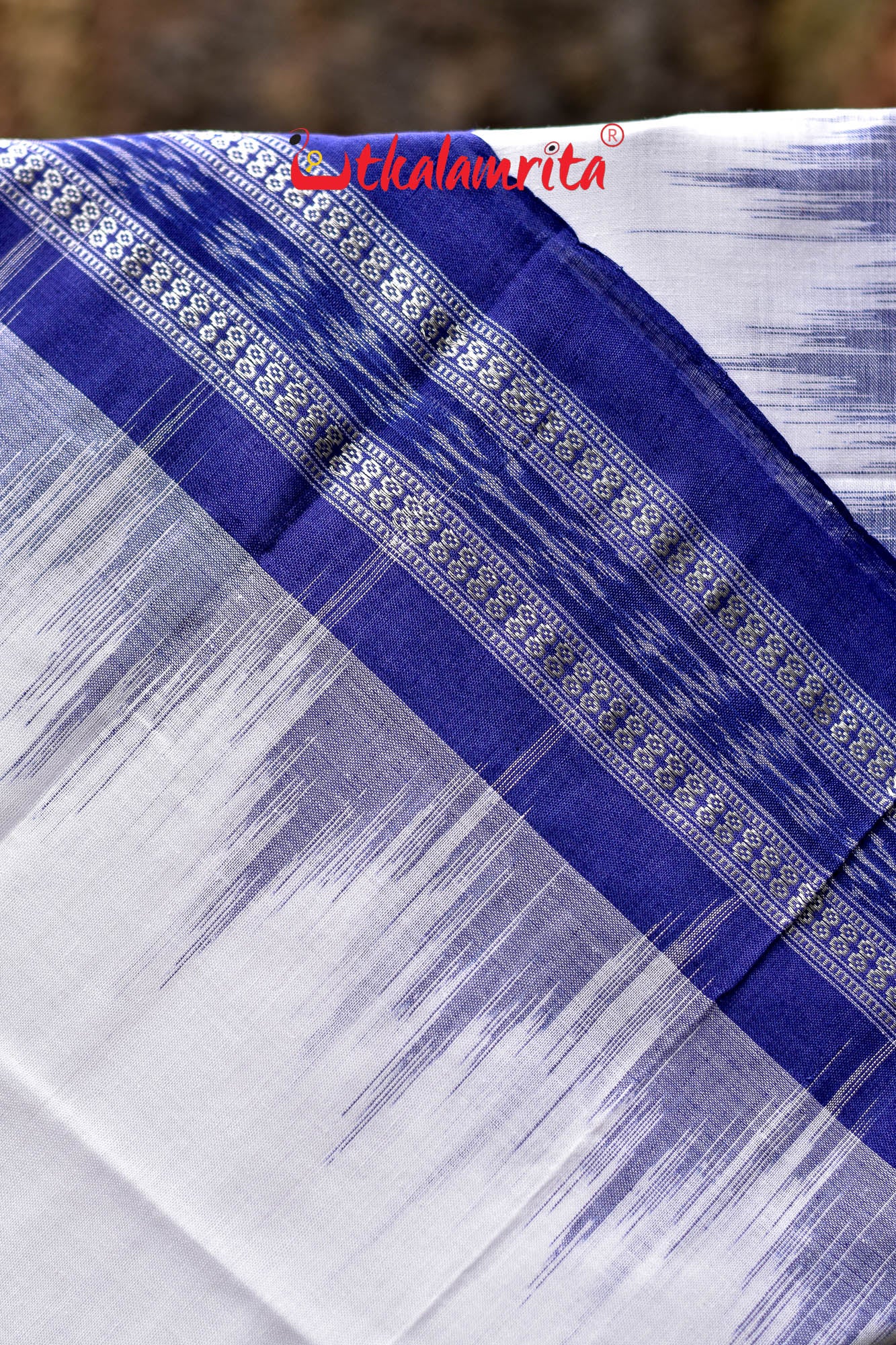 White Blue Kumbha Border Cotton Saree