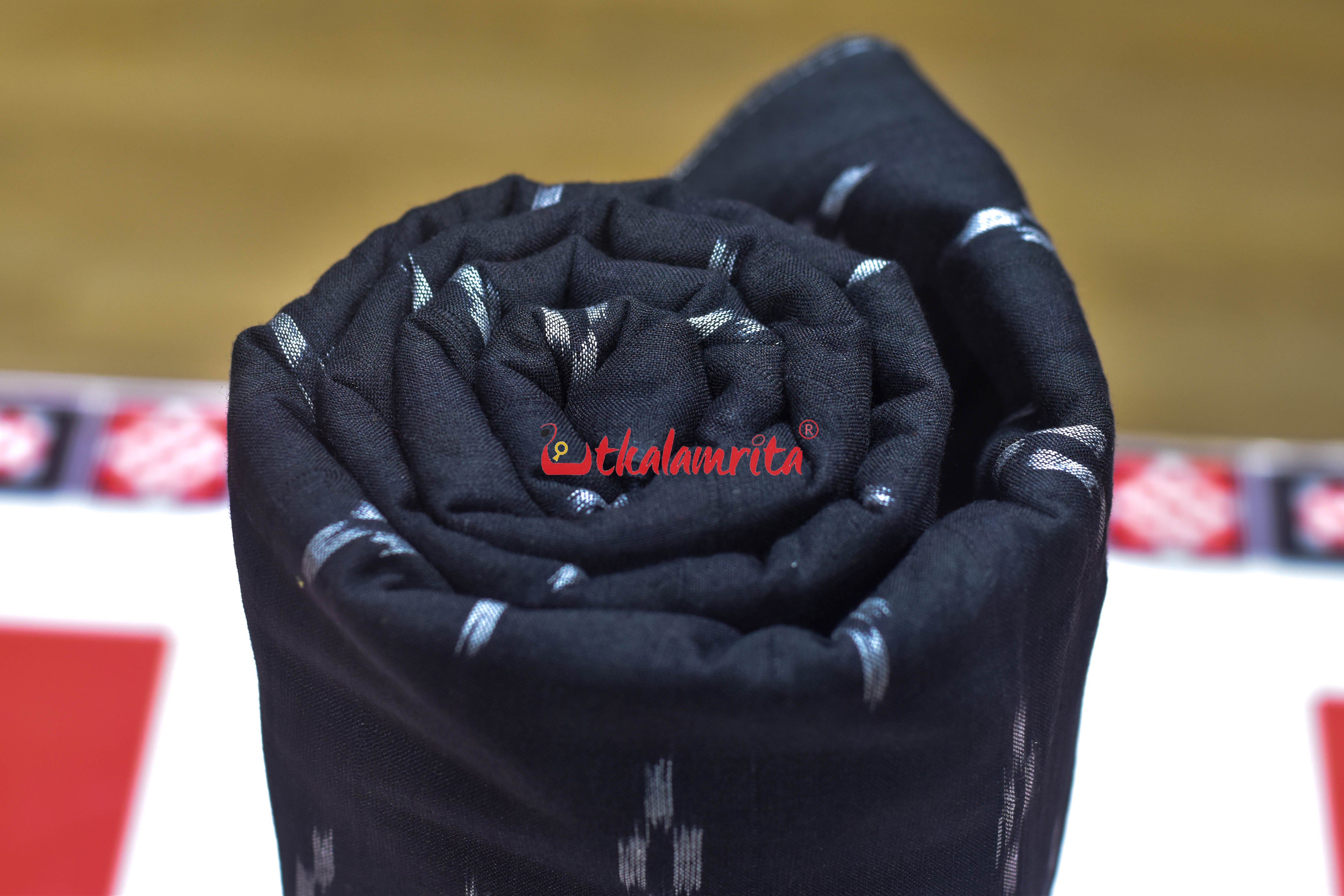 Black Small Pasapali Cotton (Fabric)
