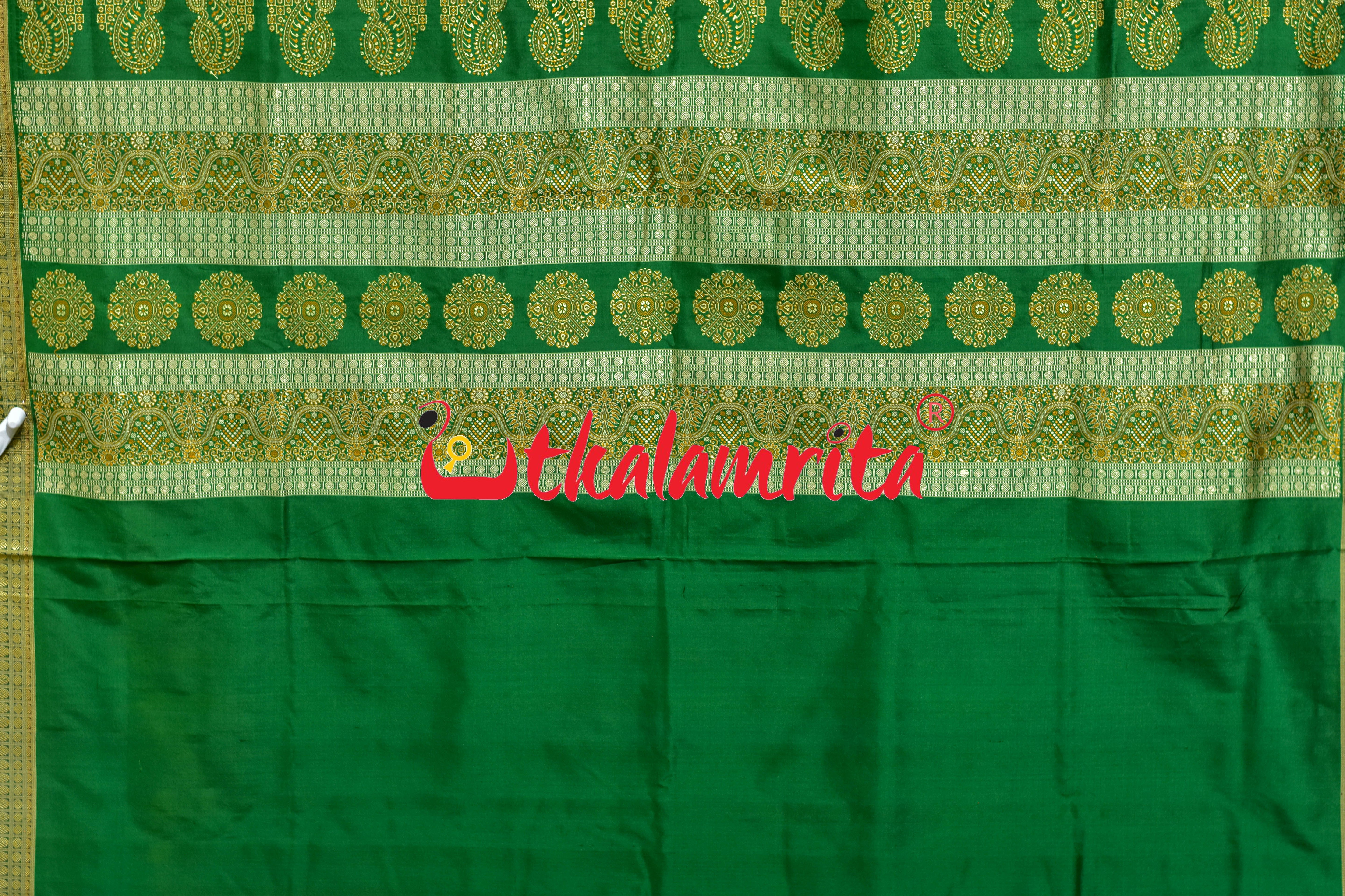 Mini Buti Frooti Golden Green Bomkai Silk Saree