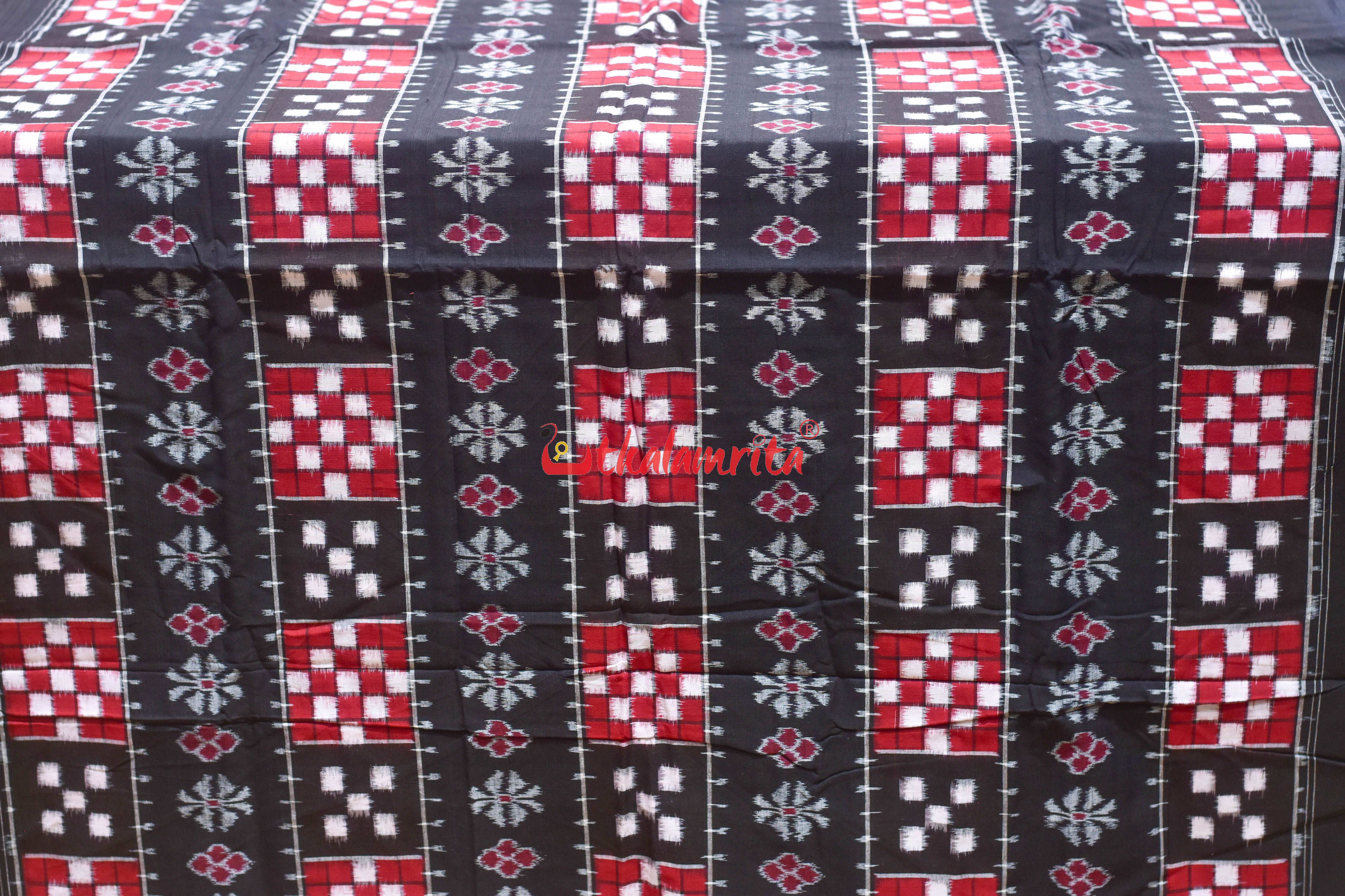 Black Red 5 Kuthi Flower Pasapali Cotton (Fabric)