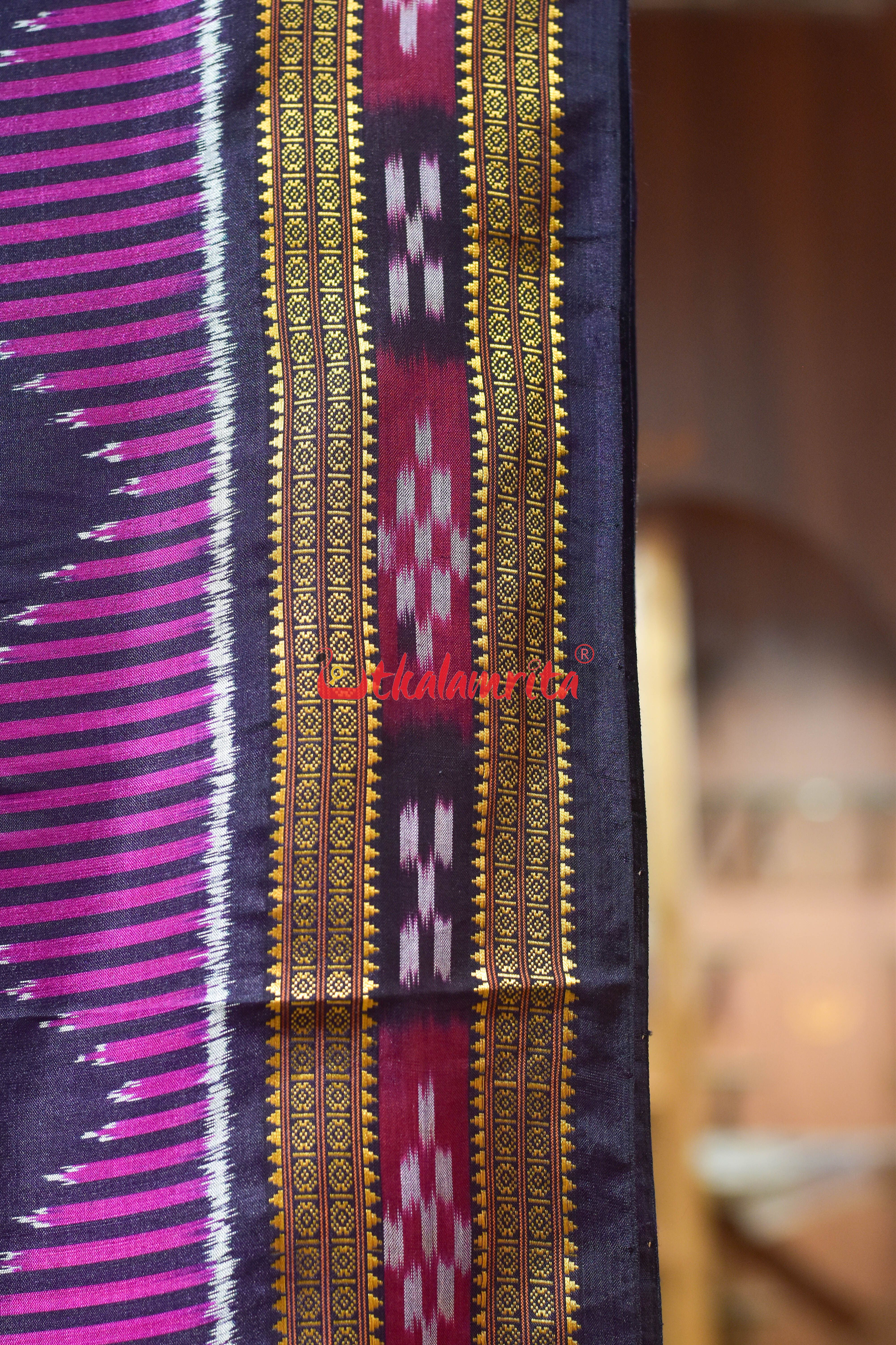 Black Mayura Body Border Pasapali Khandua Silk saree